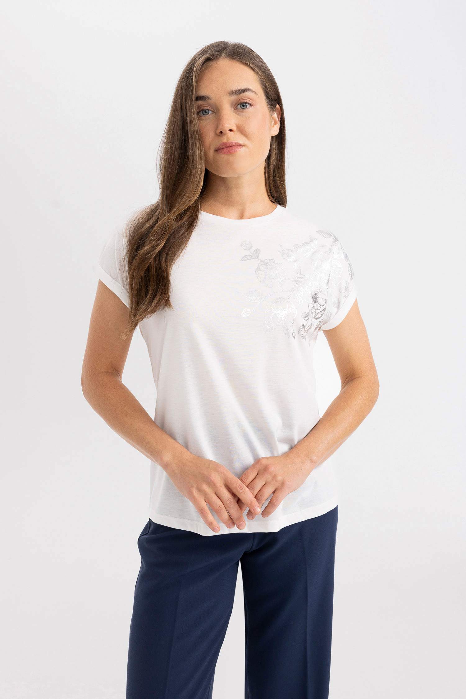 Bisiklet Yaka Kısa Kollu Tişört