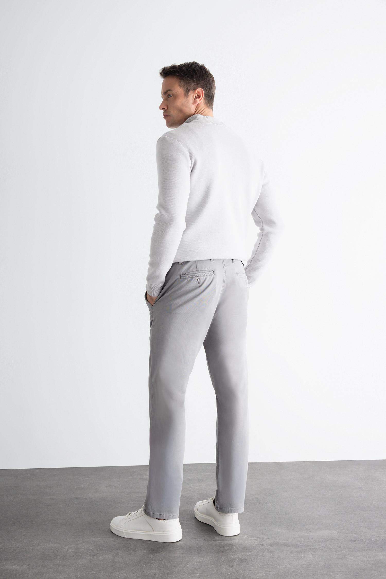 بنطلون تشينو قطن برجل عادية