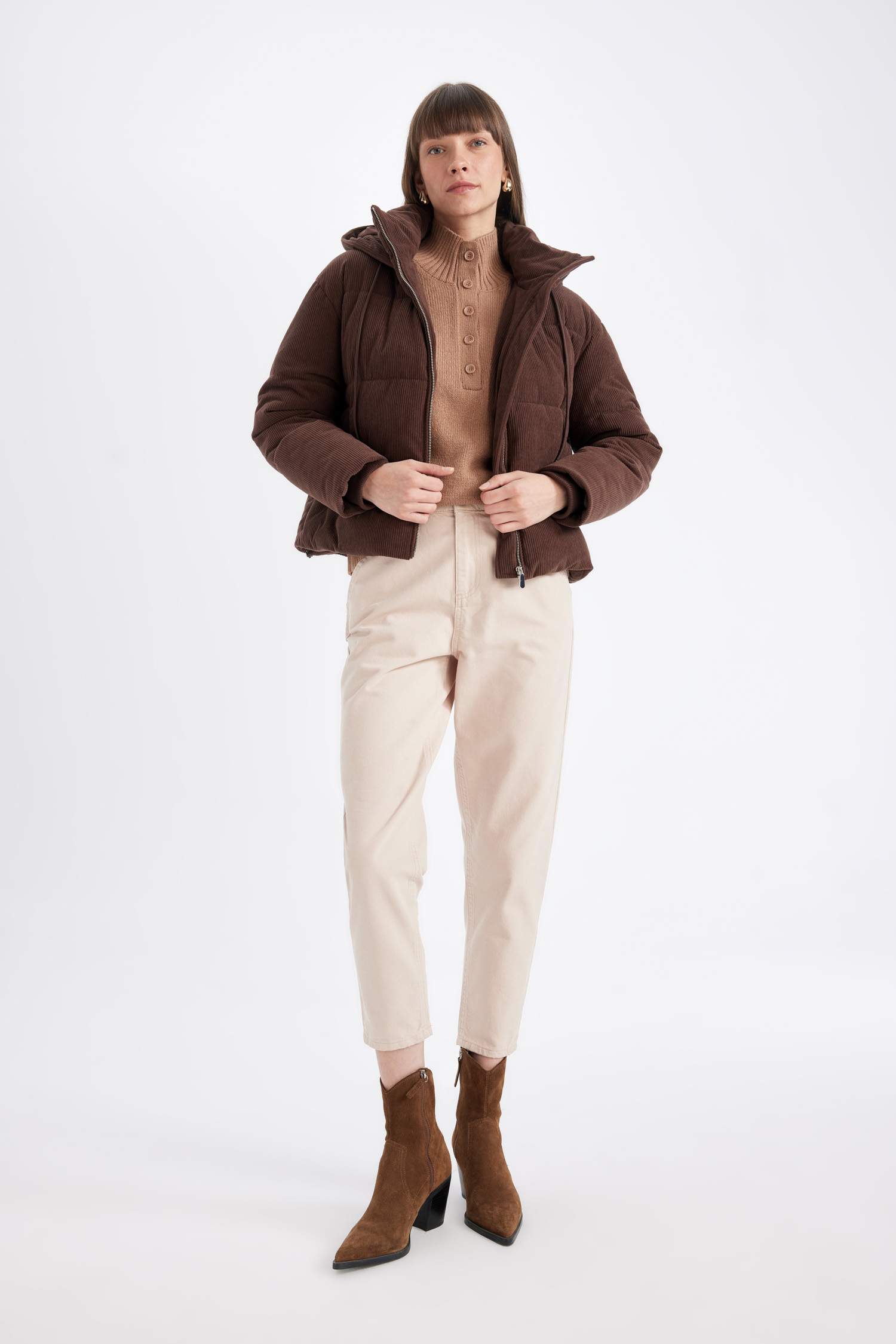 Kadife Şişme Mont Kapüşonlu Fermuarlı Cepli