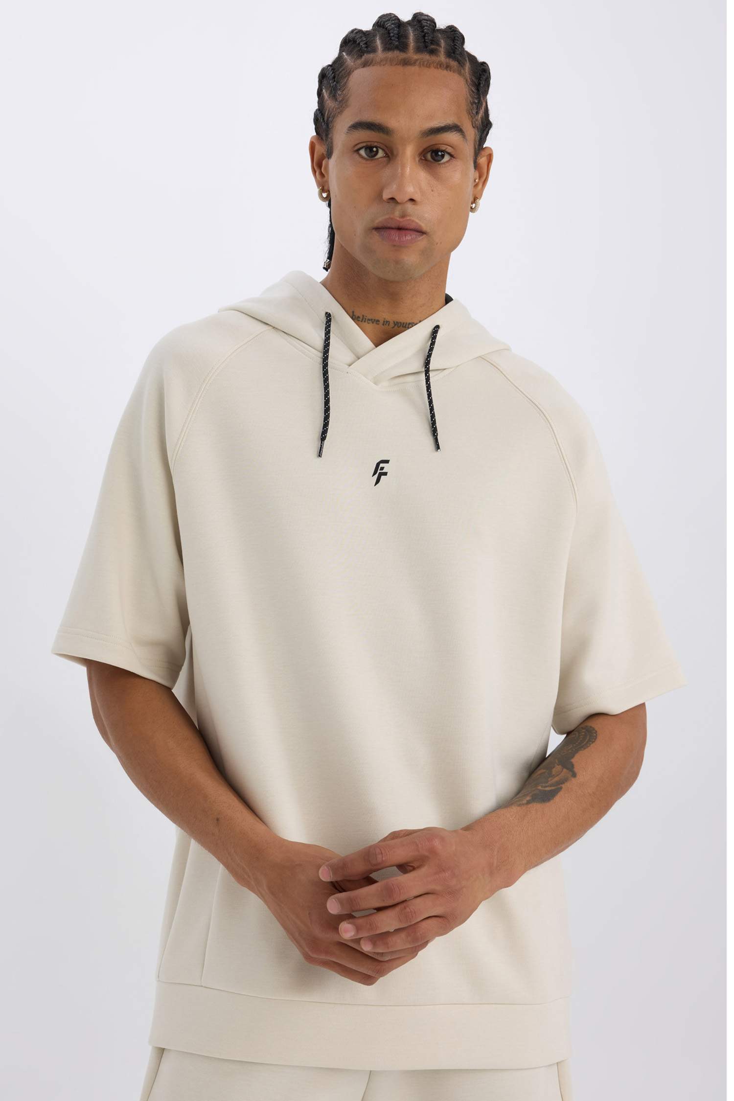 Standart Fit Kapüşonlu Sporcu Kısa Kollu Skuba Dalgıç Kumaş Tişört