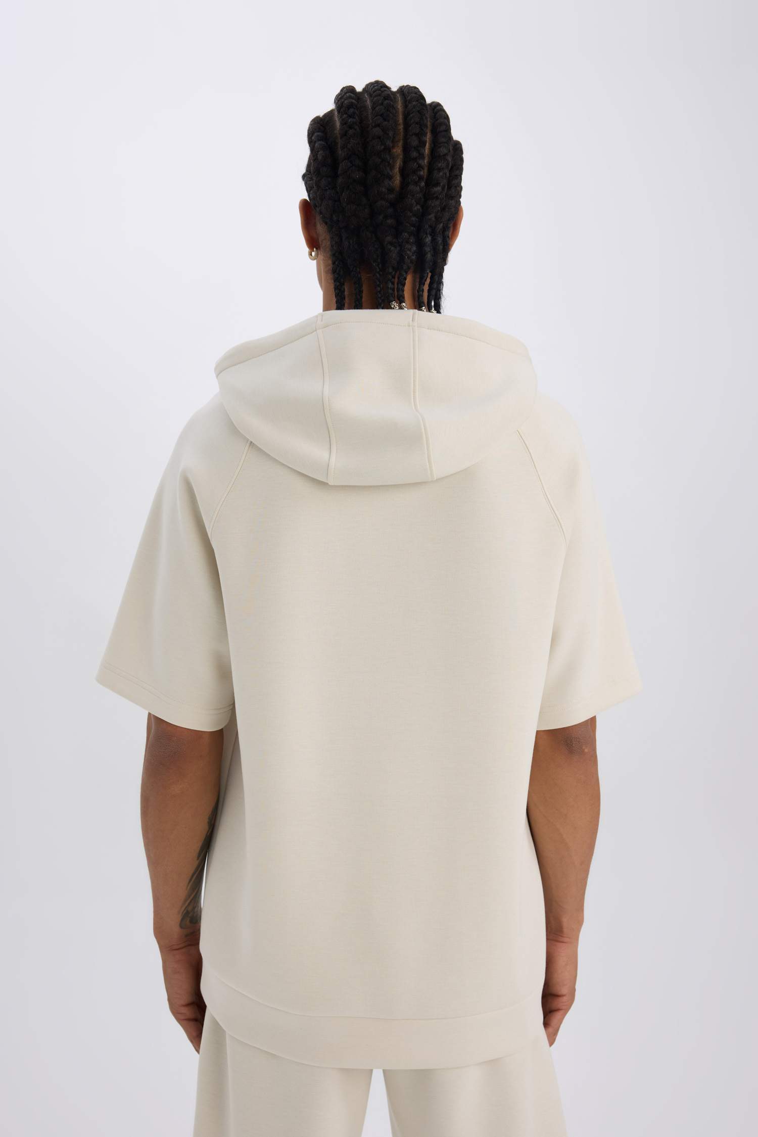 Standart Fit Kapüşonlu Sporcu Kısa Kollu Skuba Dalgıç Kumaş Tişört