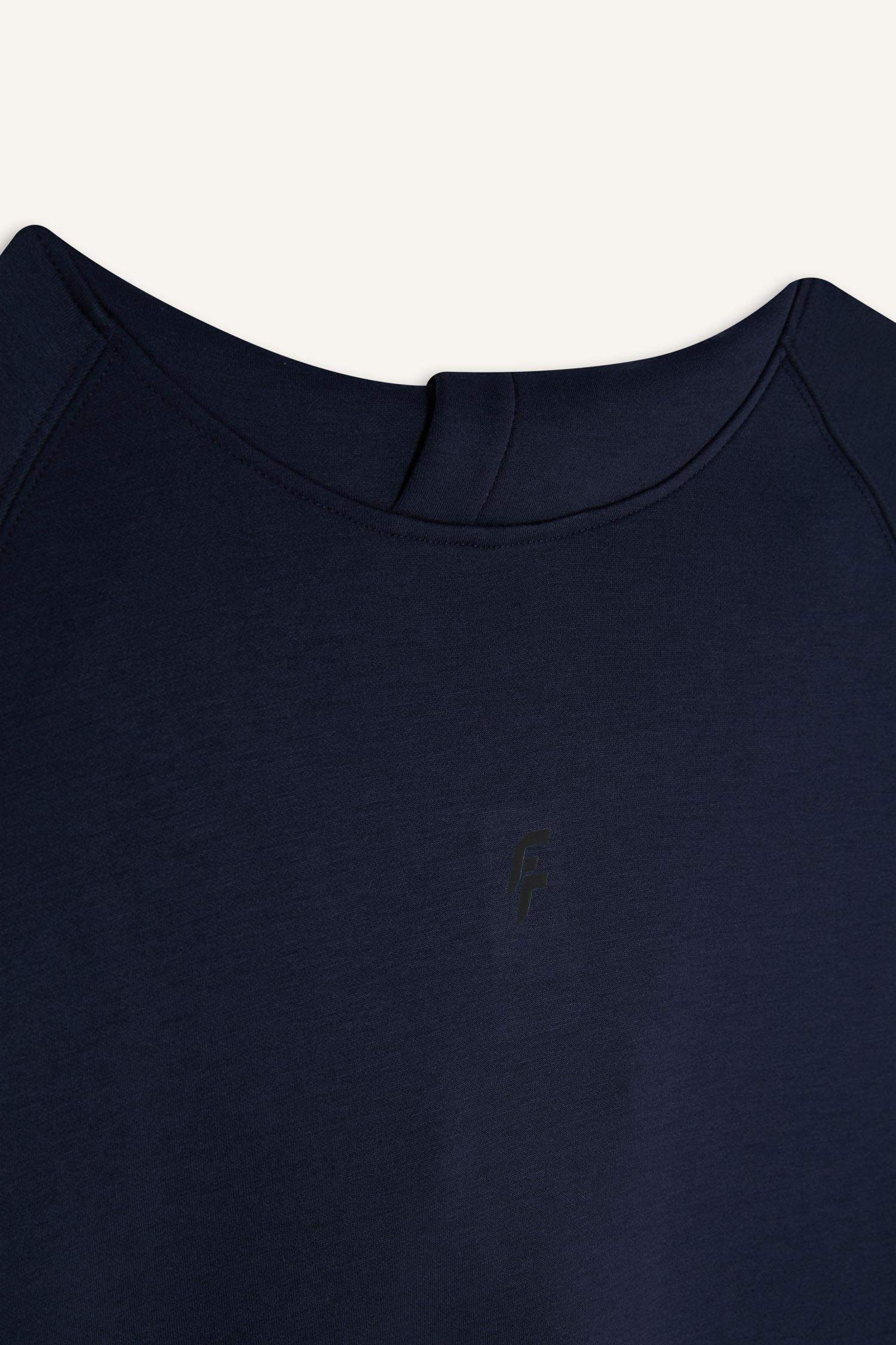 бас киімді скуба Футболка