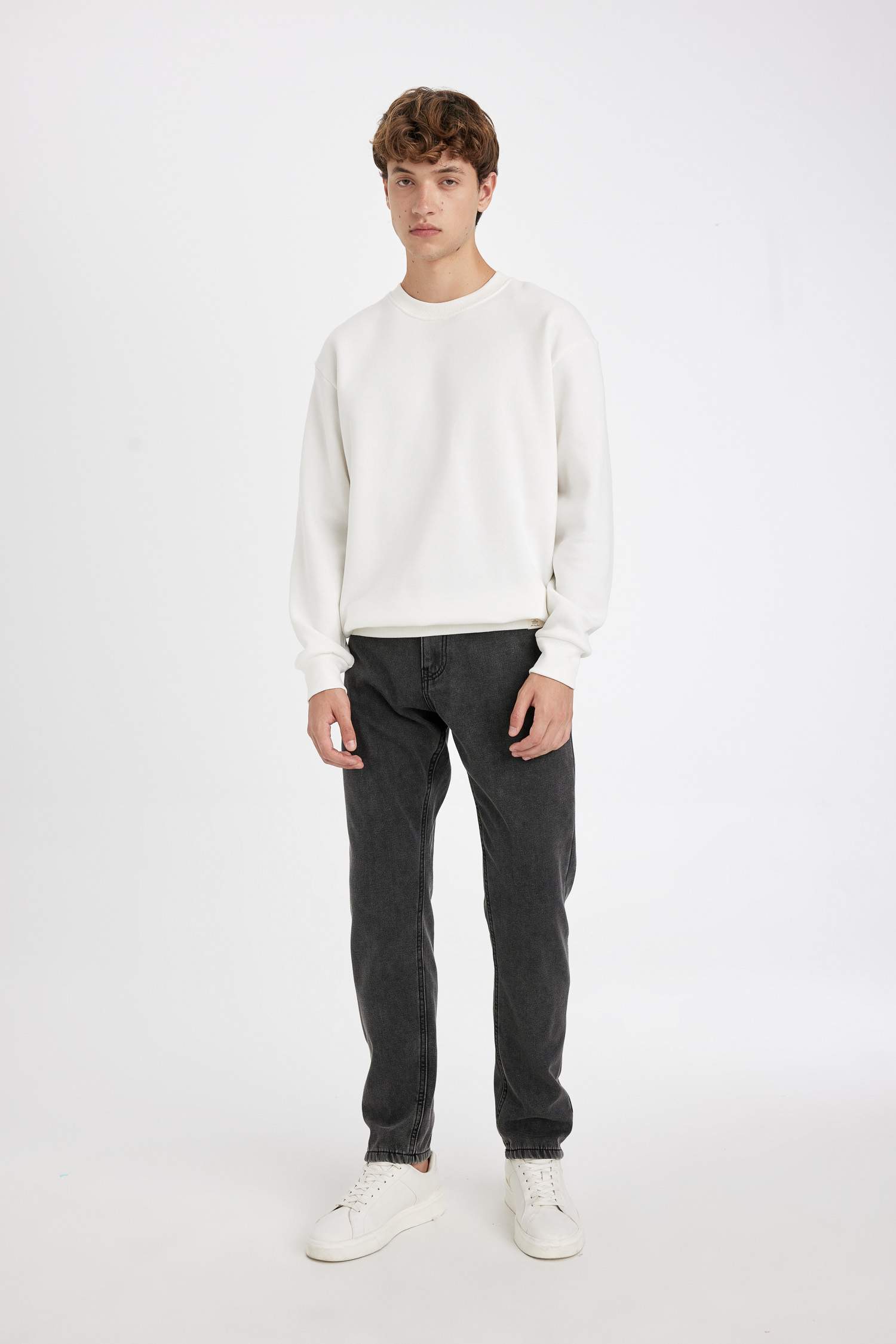 Jean noir Coupe régulière