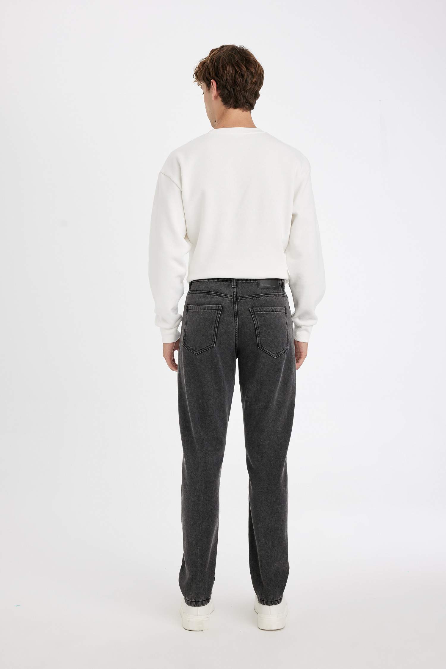 Jean noir Coupe régulière