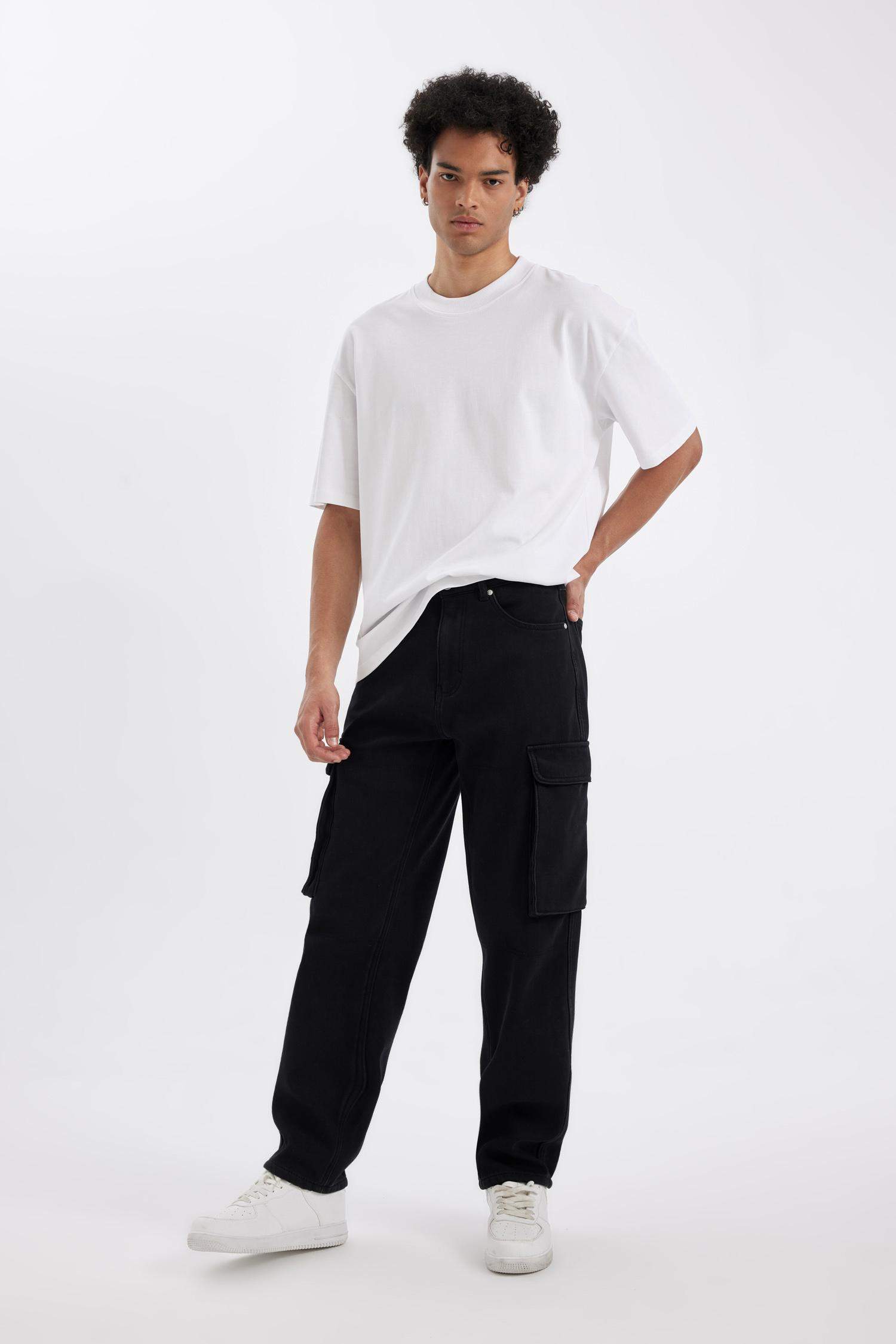 سروال جينز قصة مريحة واسع