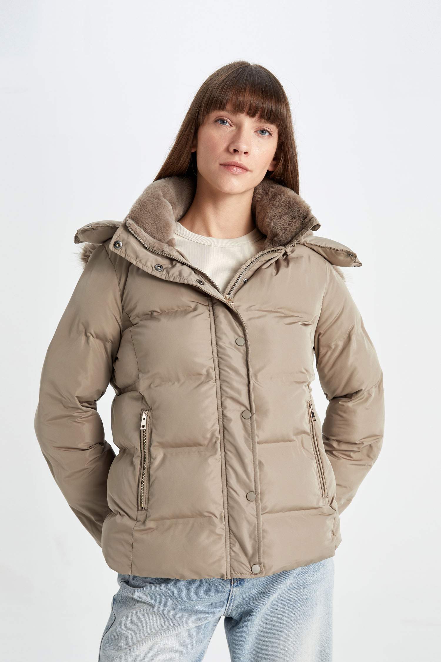 Waterproof Hooded Zipper Snap Closure Puffer Jacket