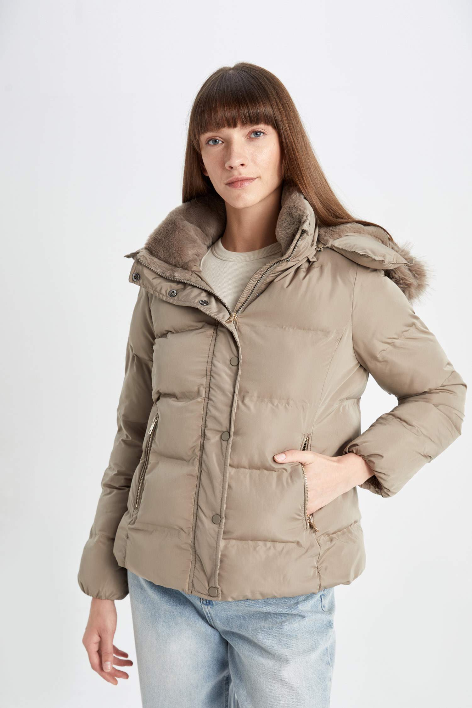 Waterproof Hooded Zipper Snap Closure Puffer Jacket