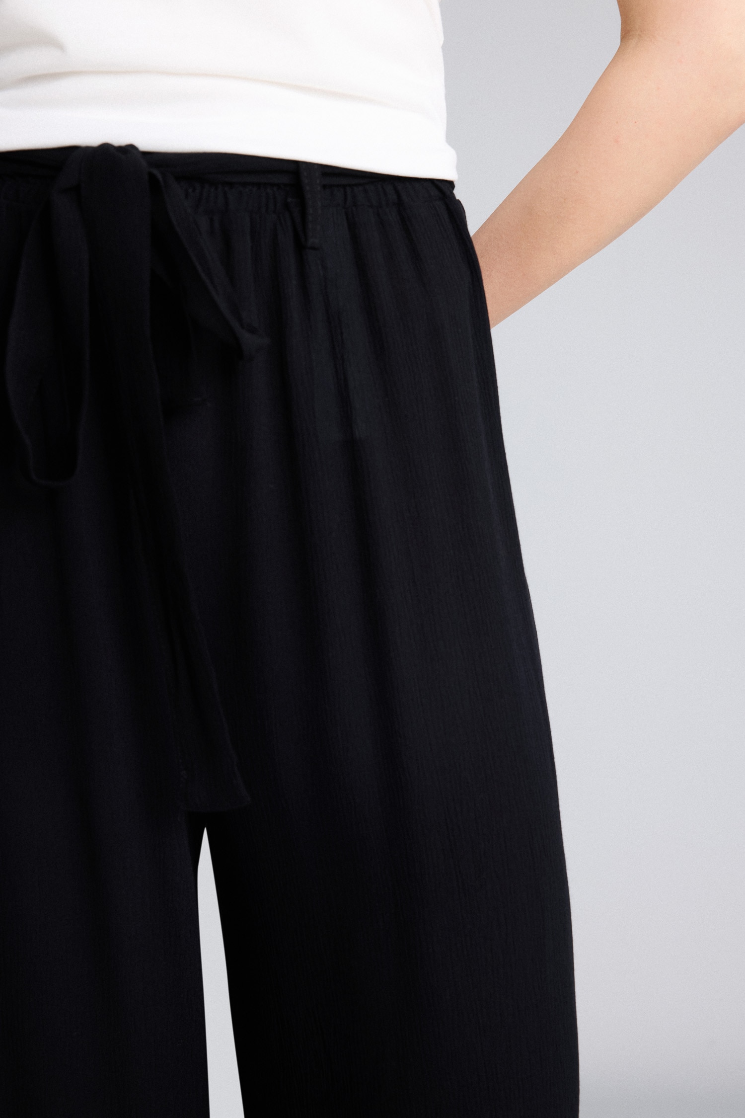 DeFacto Culotte Geniş Paça Krinkıl Kapri görsel 4