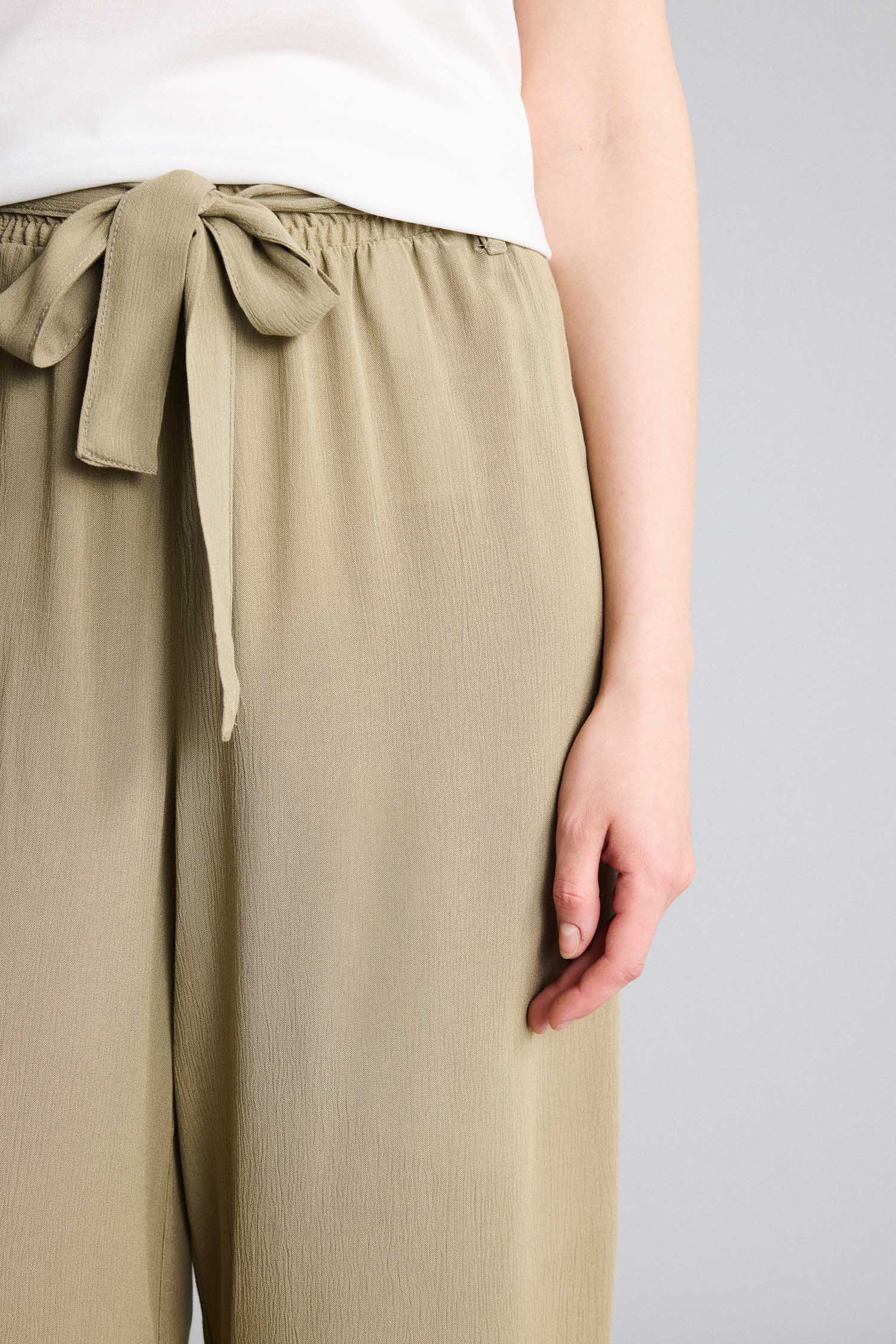 DeFacto Culotte Krinkıl Viskon Pantolon görsel 5