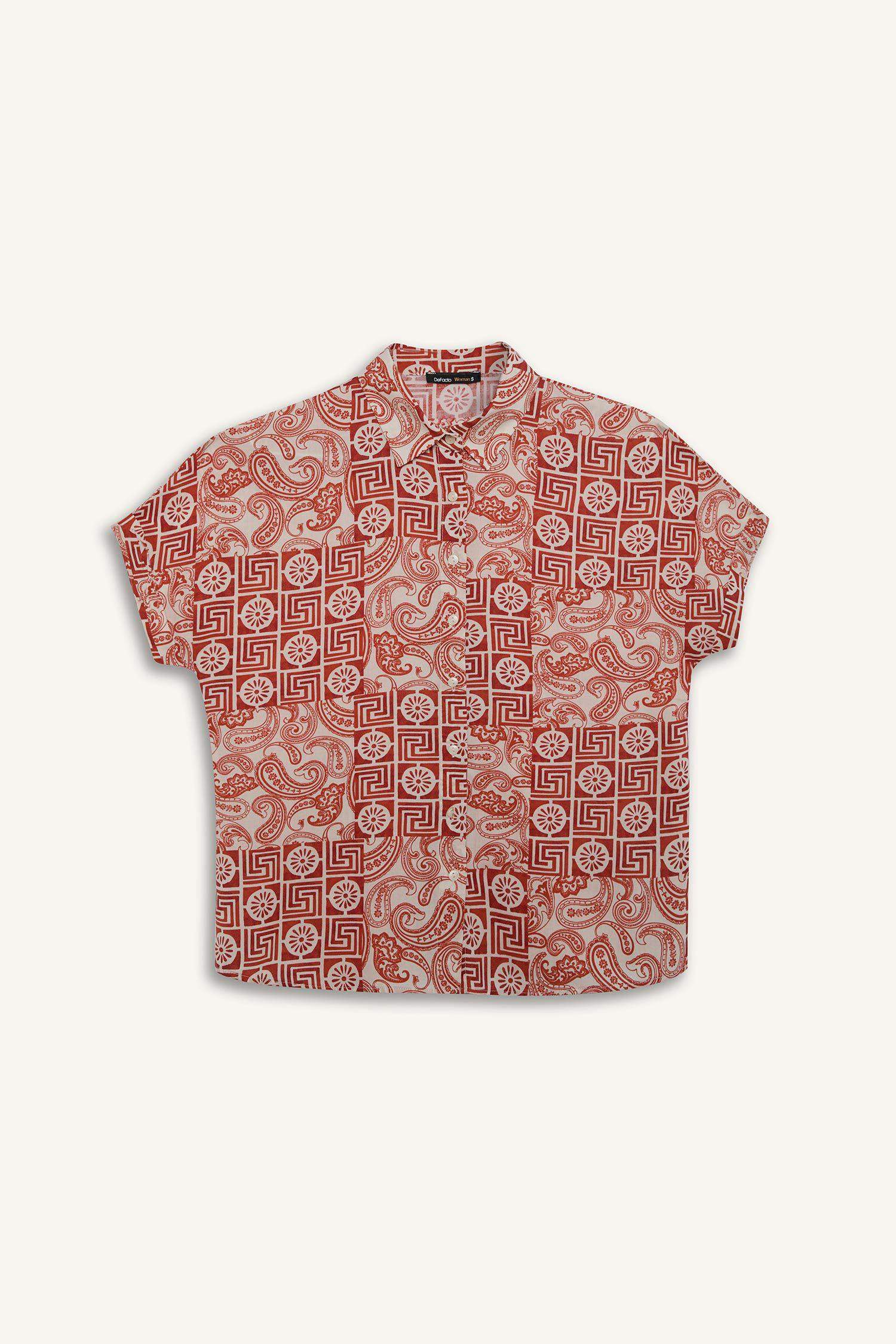 Regular Fit Desenli Kısa Kollu Gömlek