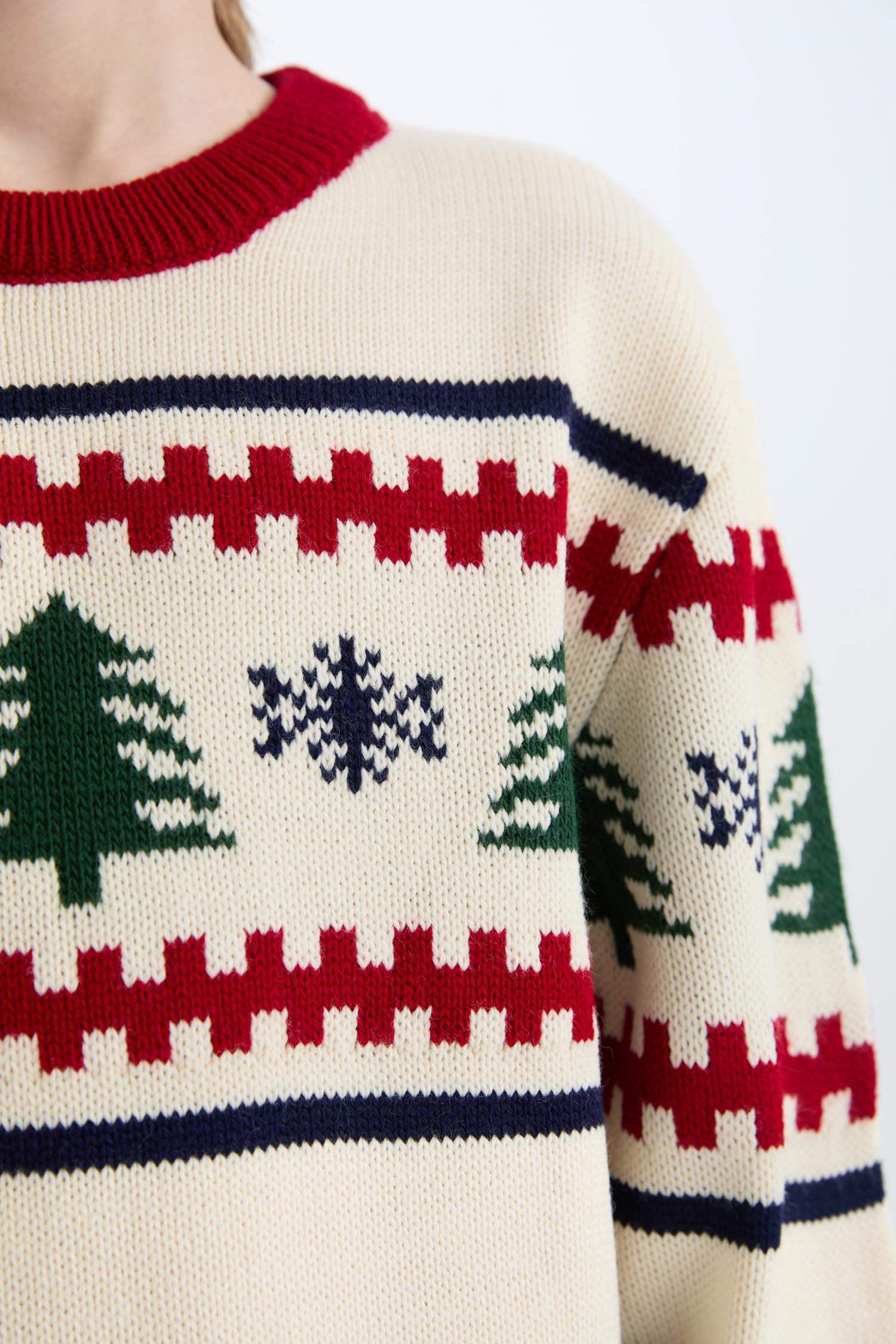 Erkek Çocuk Yılbaşı Temalı Bisiklet Yaka Triko Kazak