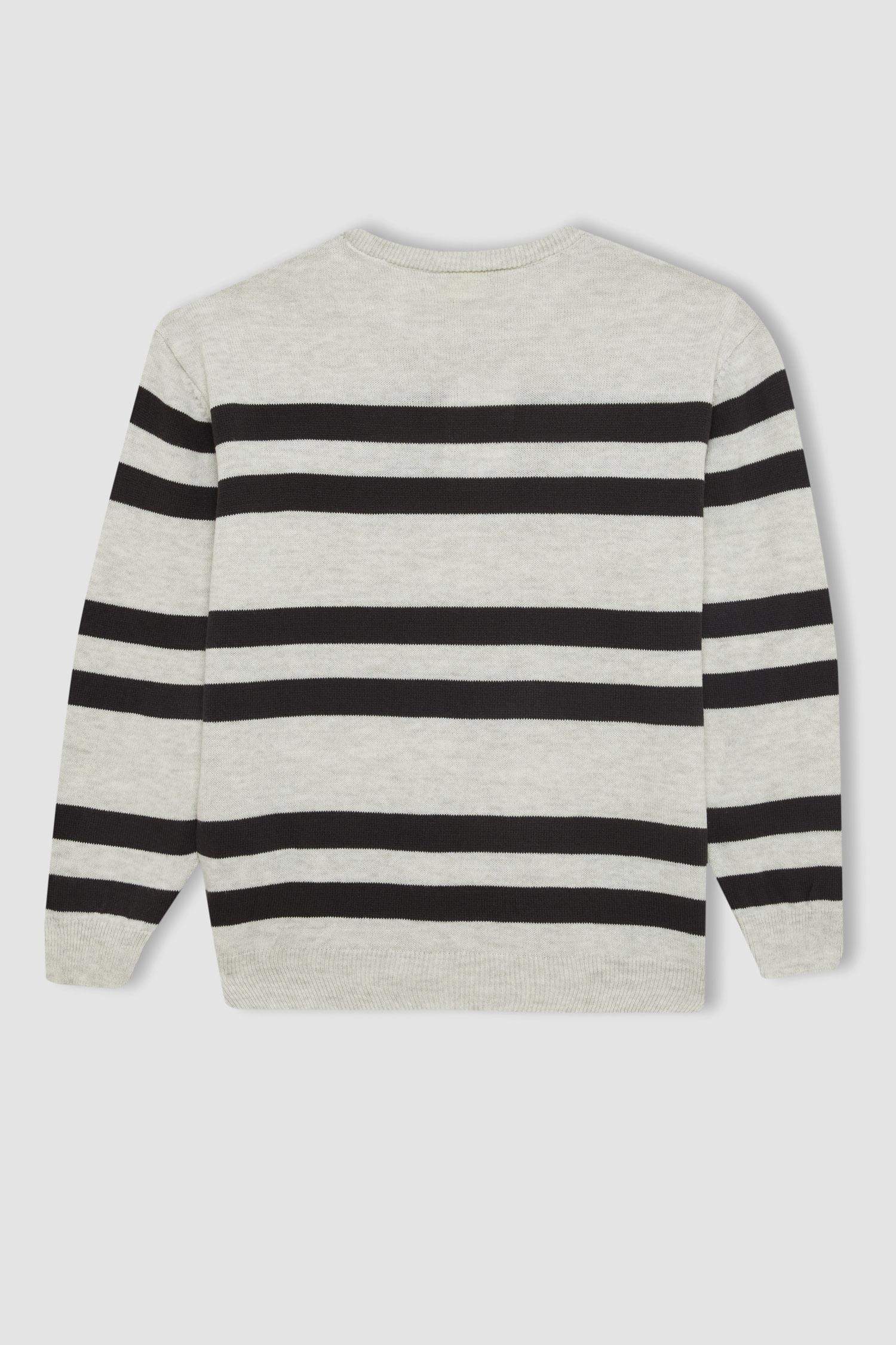 Erkek Çocuk Bisiklet Yaka Çizgili Triko Kazak