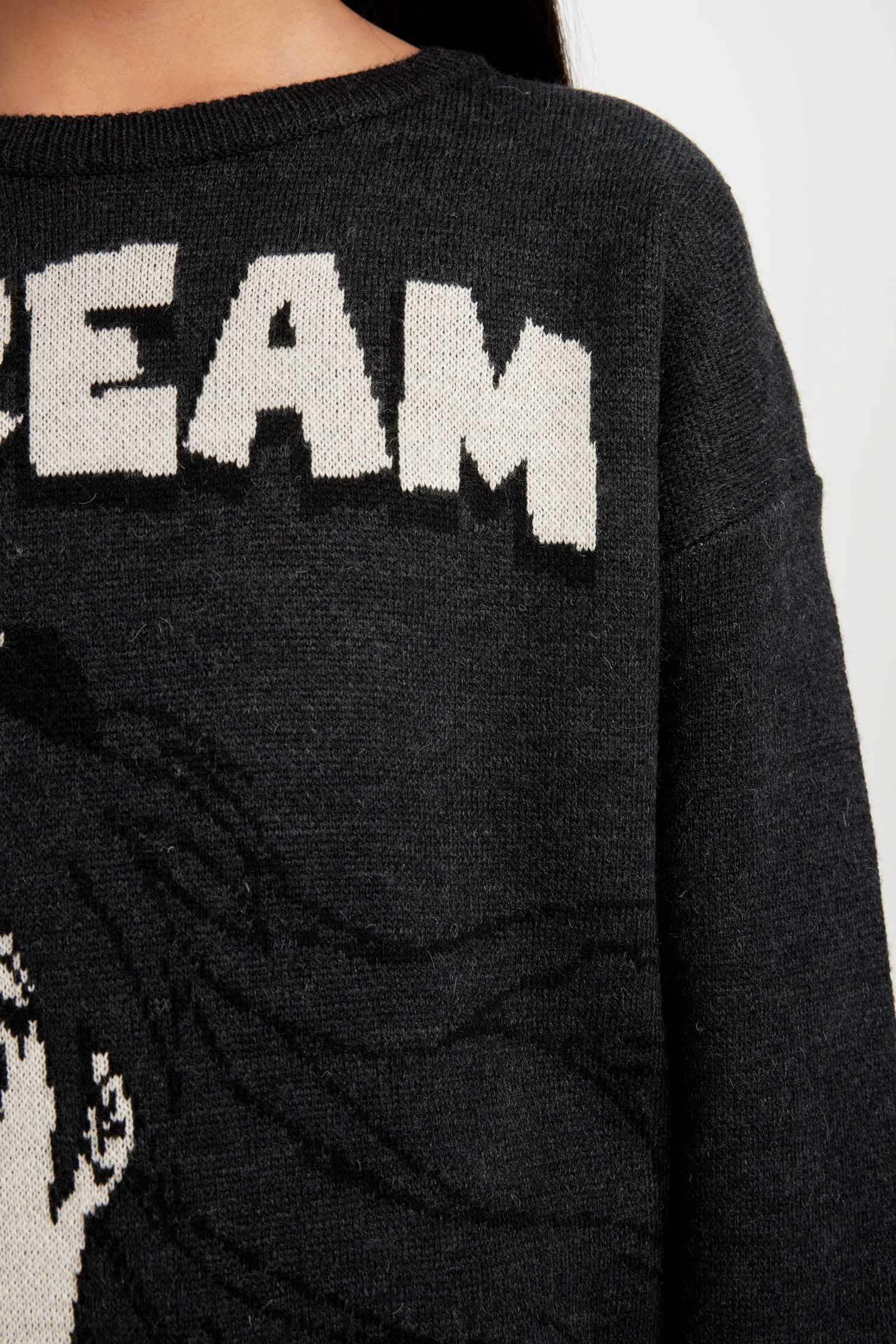 Kız Çocuk Bisiklet Yaka Baskılı Triko Kazak