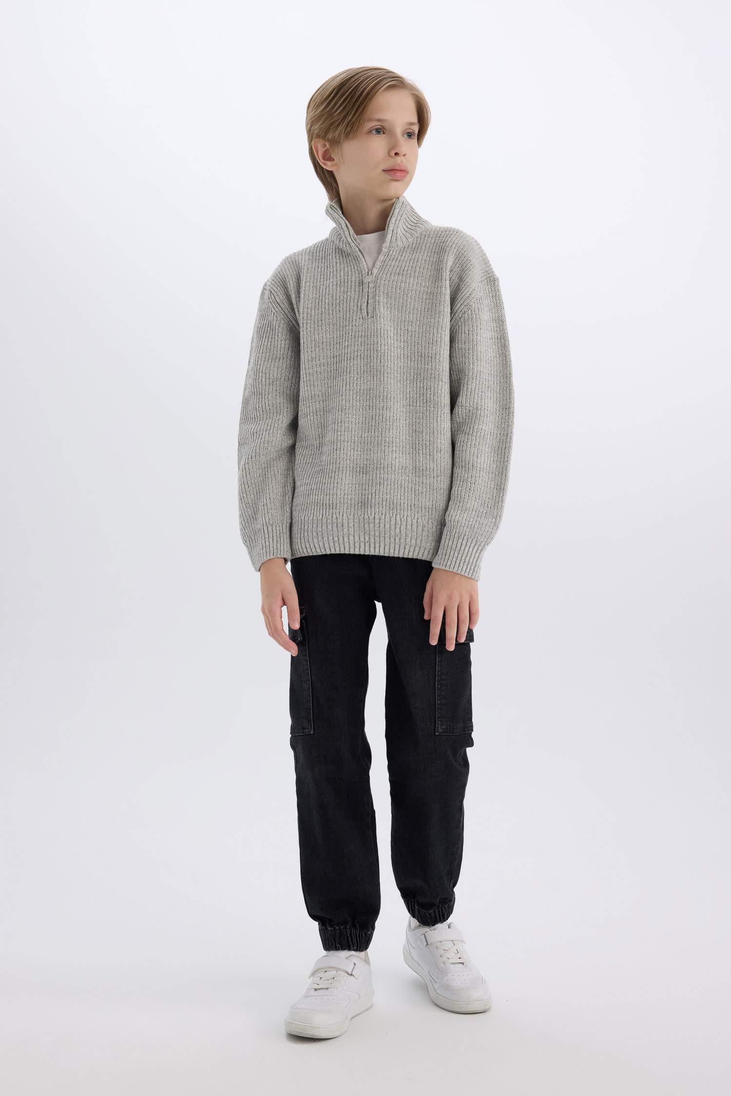 Boy Regular Fit Zip-Up Turtle Neck Pullover