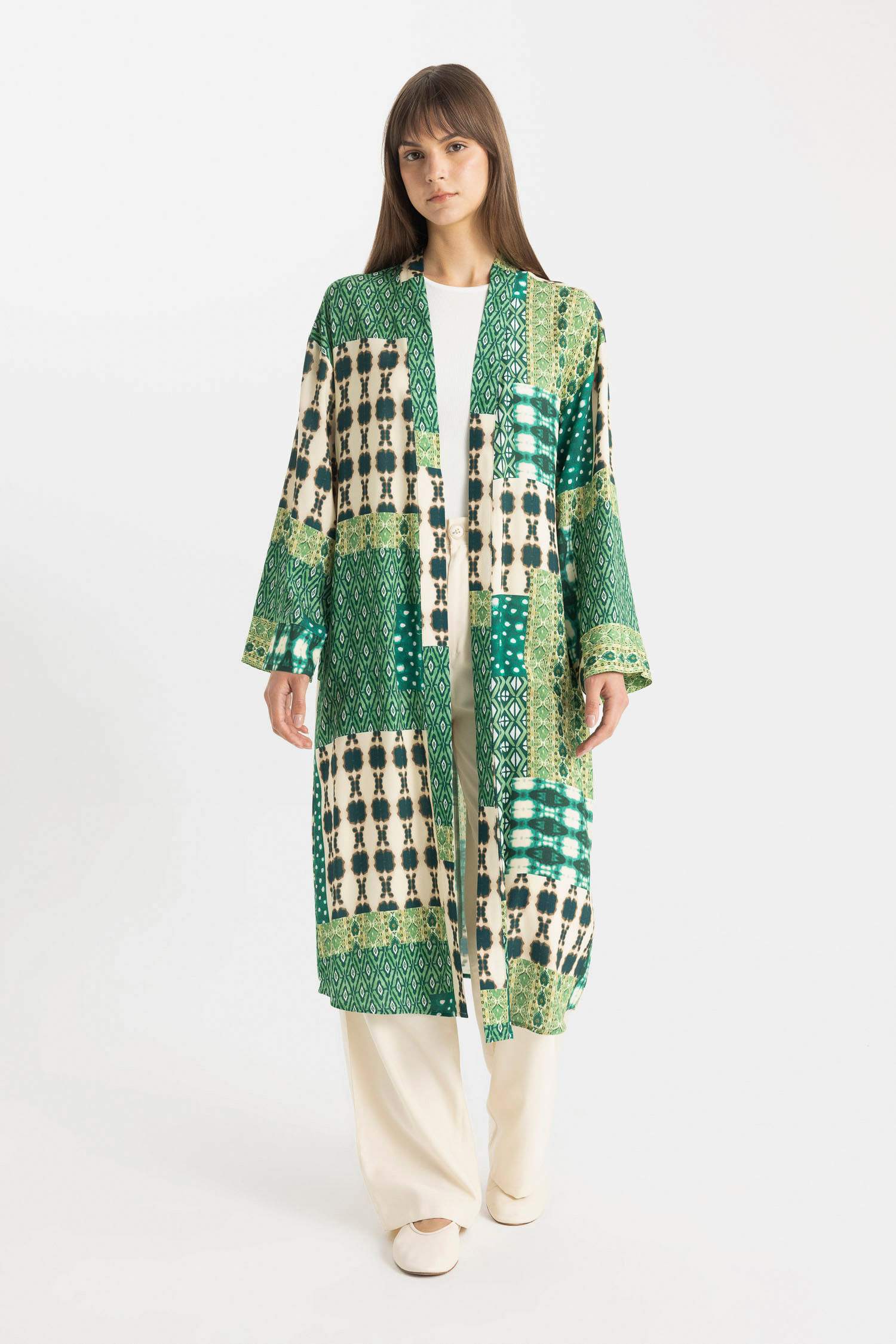 كيمونو ميدي مطبوع فيسكوز قصة مريحة برقبة قاضي