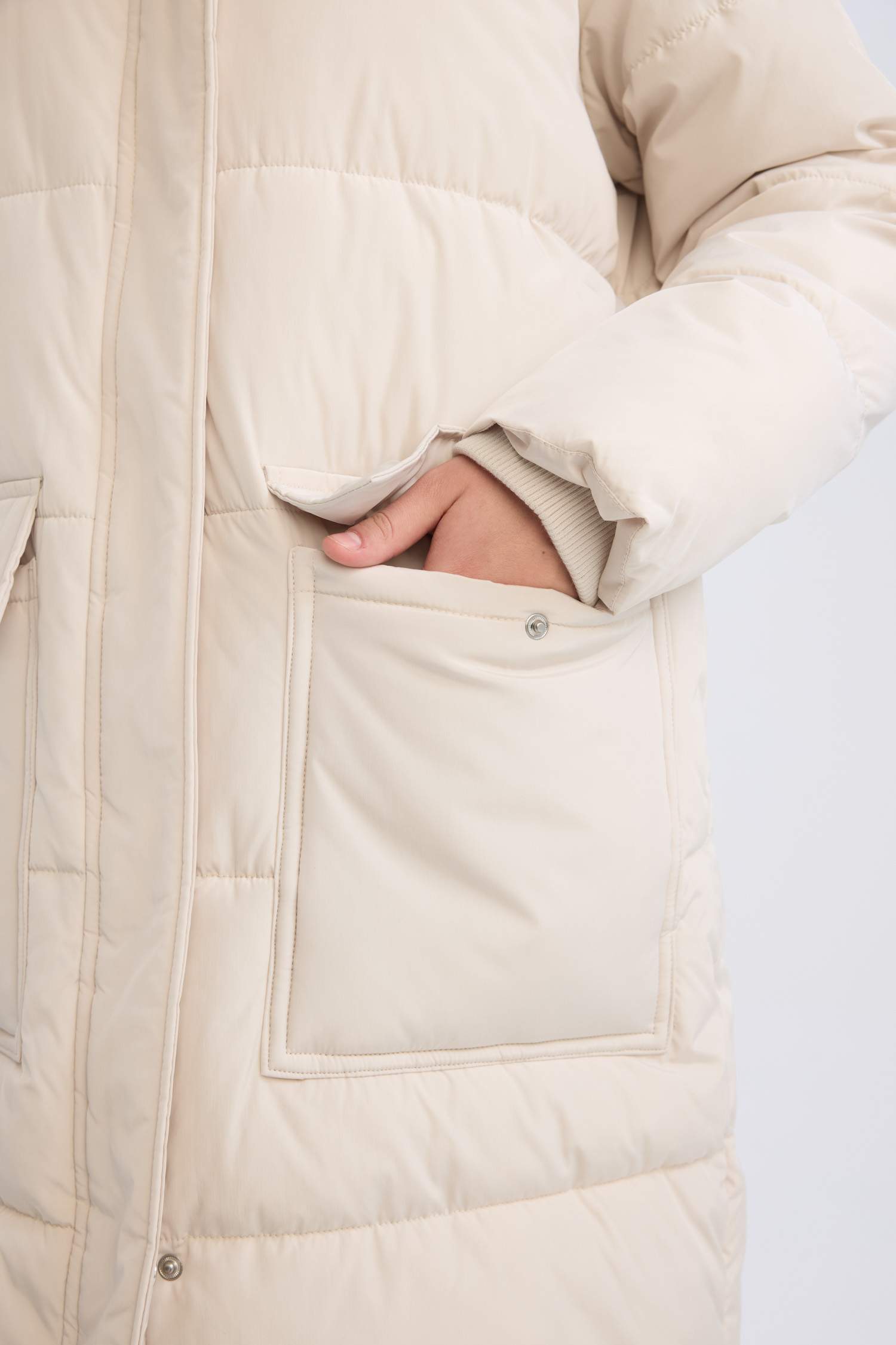 бас киімді Пальто