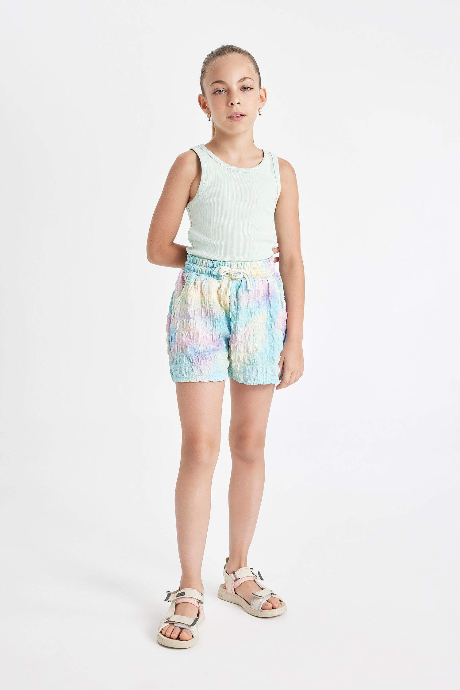 Girl Batik Patterned Wrinkled Shorts