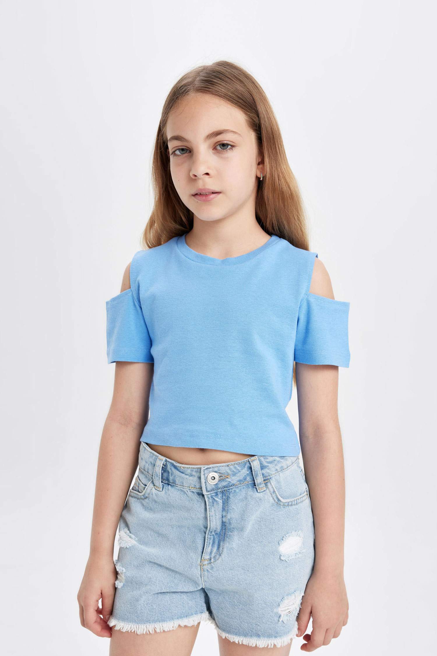 تيشيرت نص ردن بناتي سادة سليم فيت