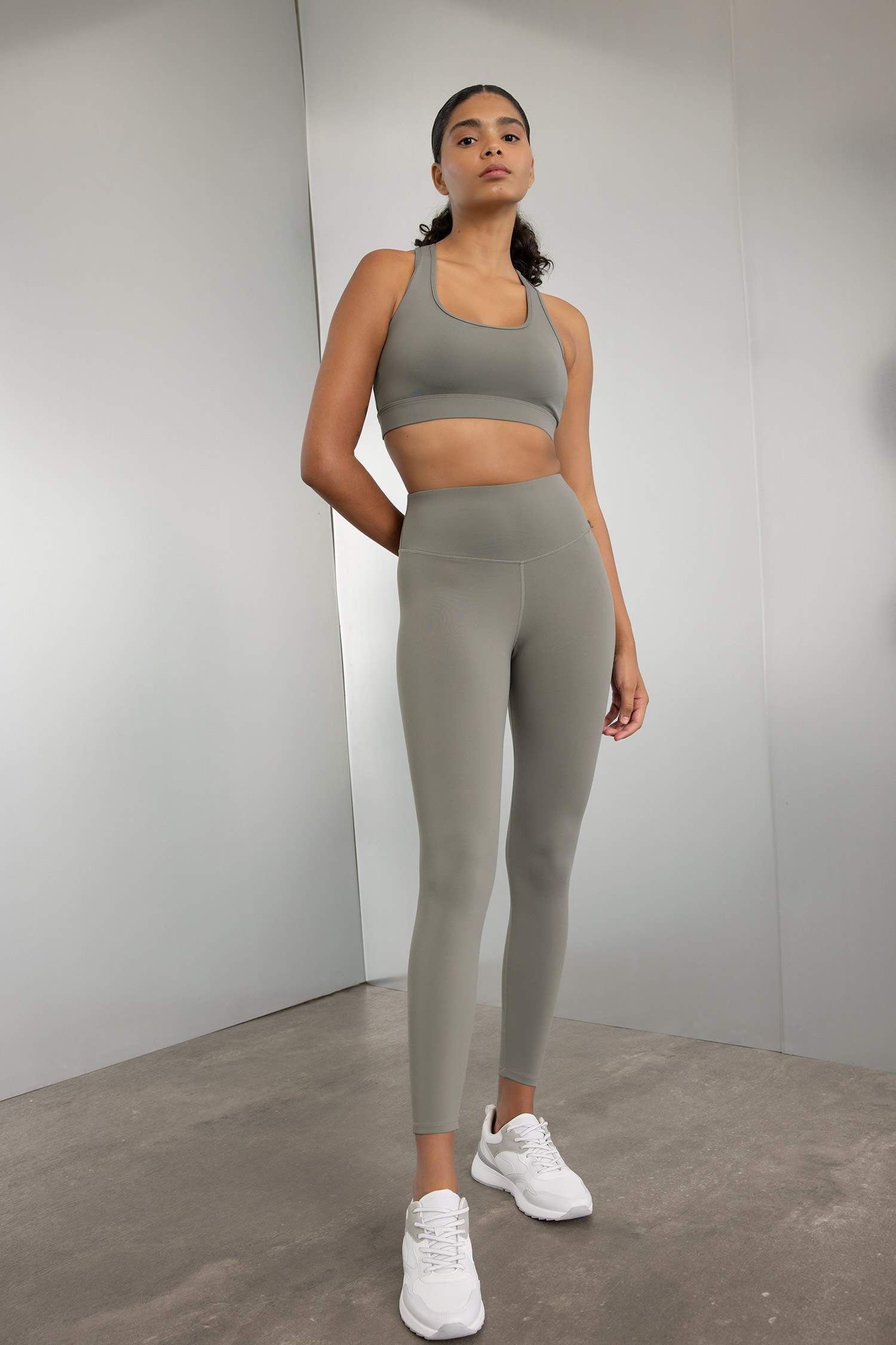 Bisiklet Yaka Sporcu Bra