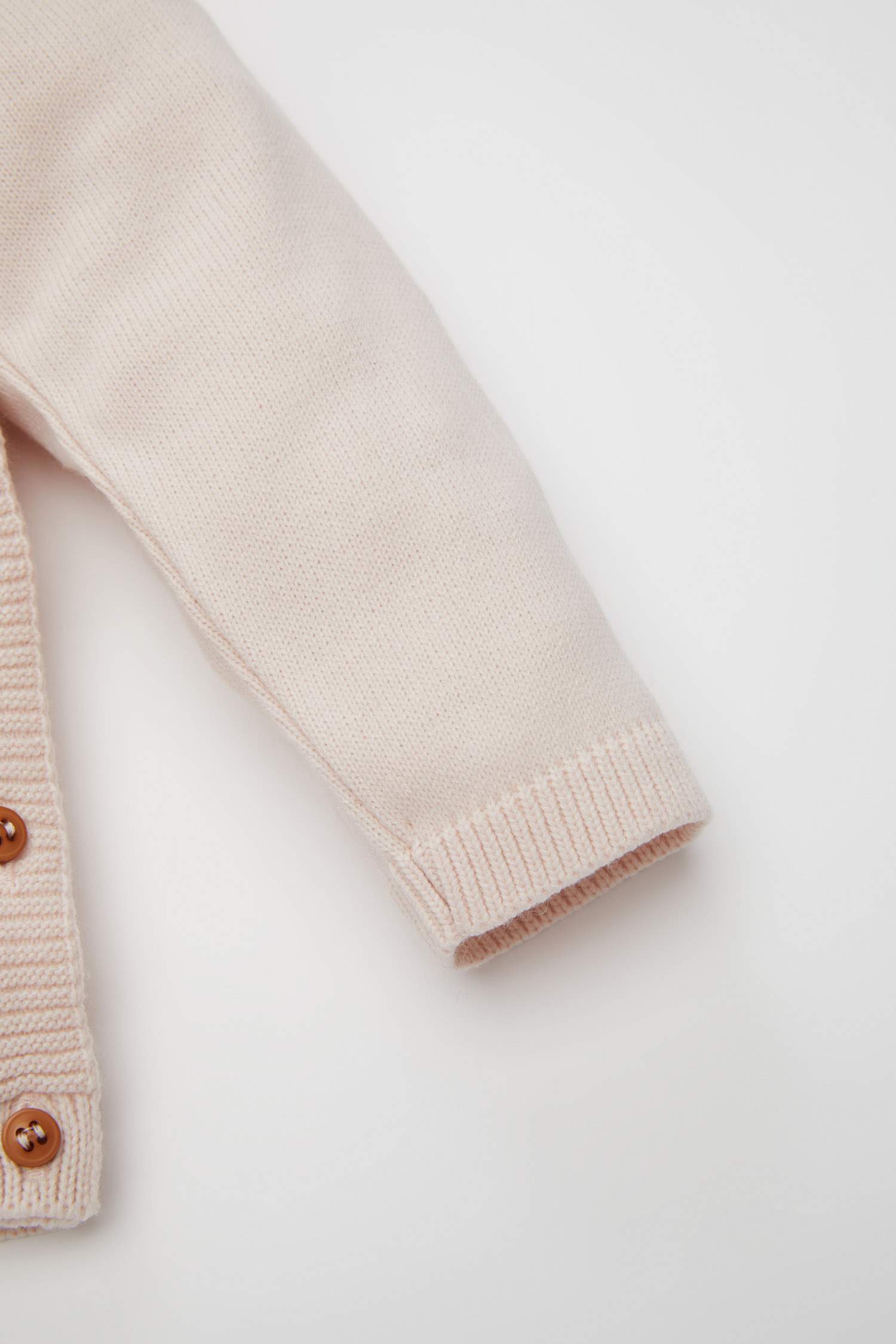 Kız Bebek 2'li Takım Kuzu Nakışlı Düğmeli Uzun Kollu Kazak Beli Lastikli Çizgili Triko Alt