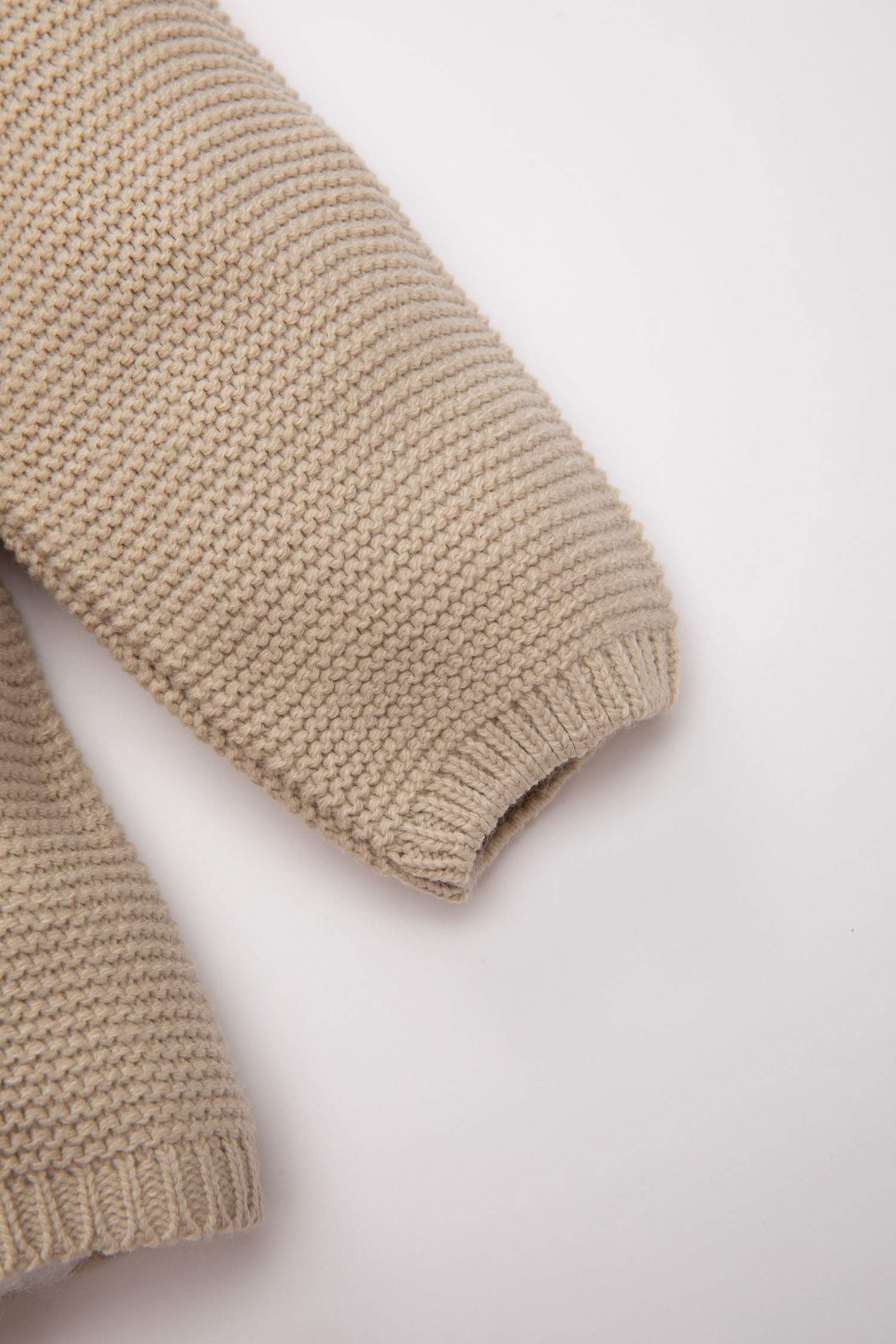 كارديجان تريكو بناتي بيزك سادة بياخة مستديرة