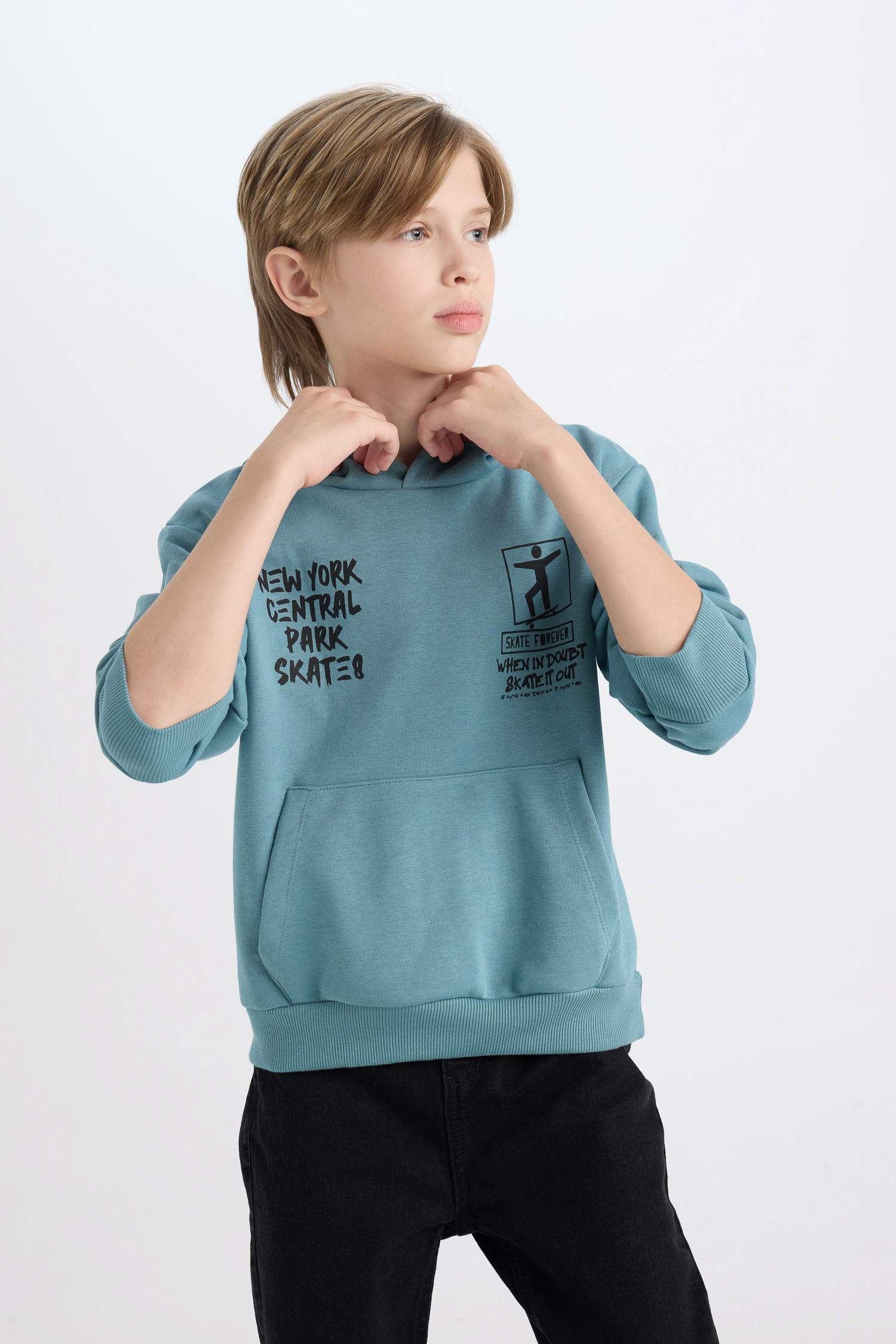 Erkek Çocuk Kapüşonlu Sırt Baskılı Sweatshirt