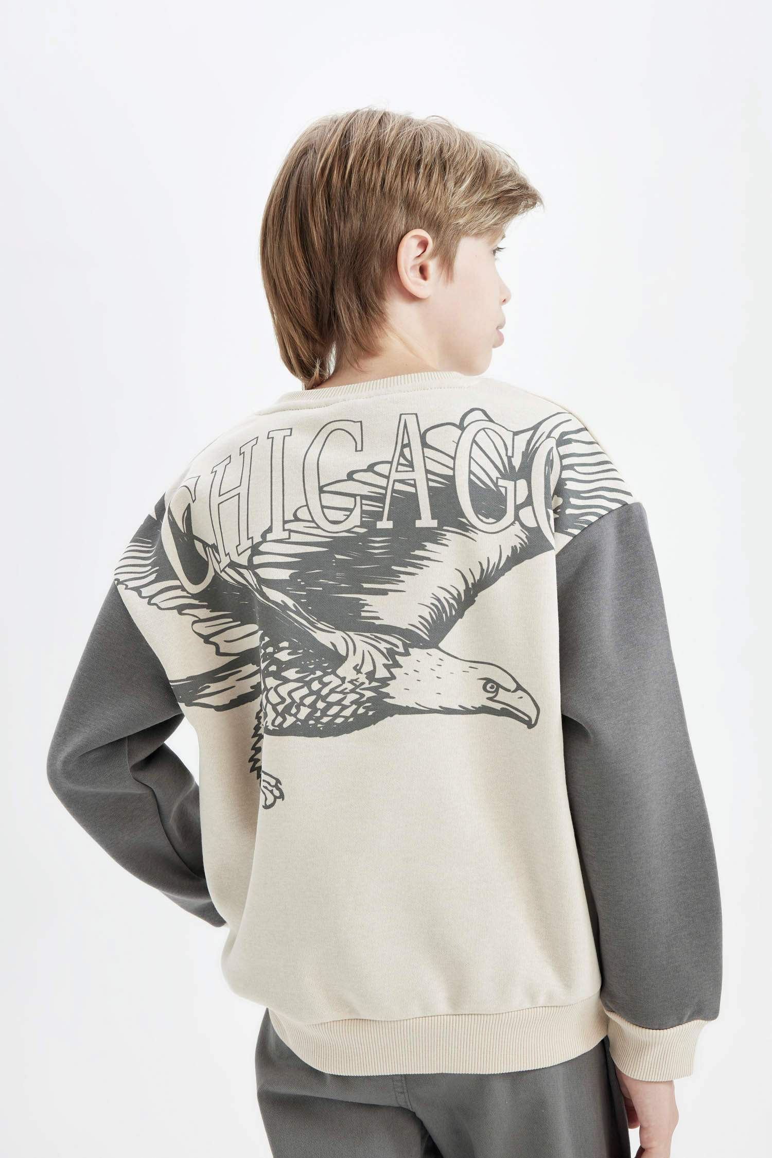 Erkek Çocuk Oversize Geniş Kalıp Bisiklet Yaka Sırt Baskılı Sweatshirt