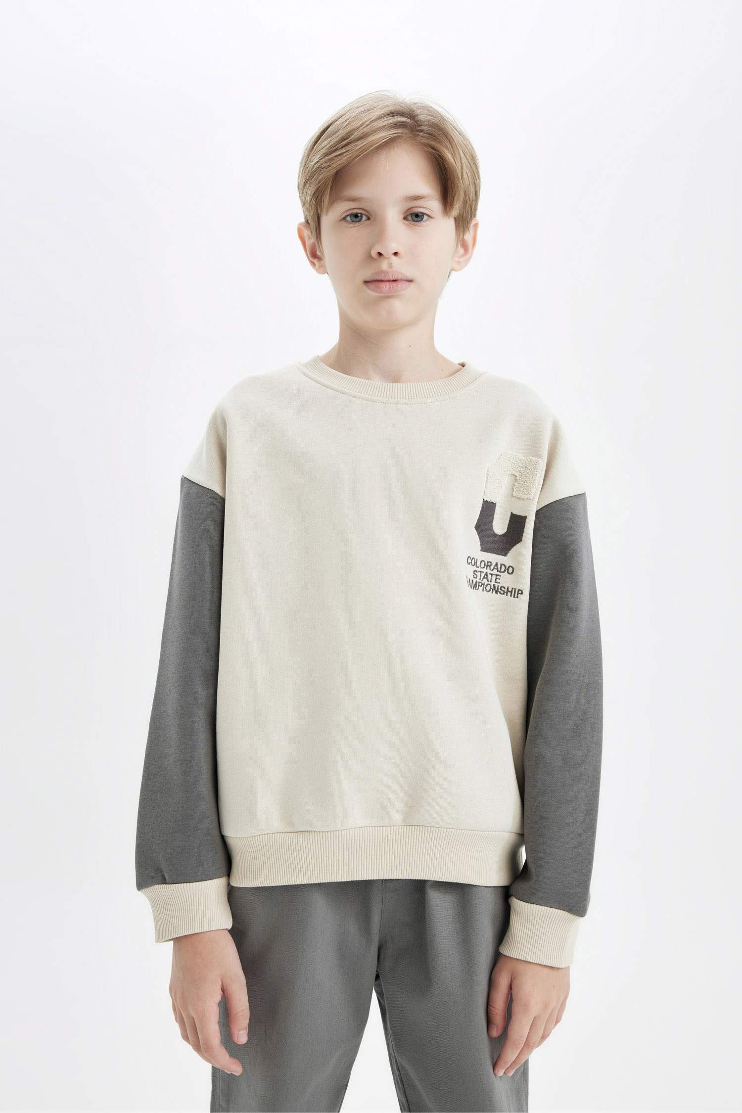 Erkek Çocuk Oversize Geniş Kalıp Bisiklet Yaka Sırt Baskılı Sweatshirt