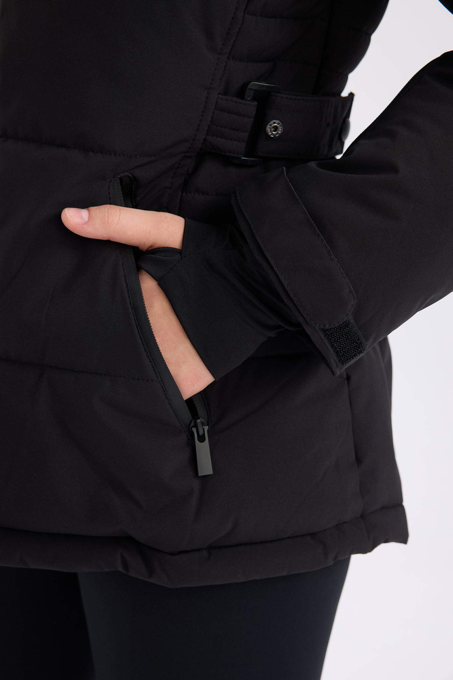 DeFactoFit Kayak Montu Su Geçirmez Rüzgar Geçirmez Kapüşonlu Ayarlanabilir Bel Detaylı Ultra Korumalı