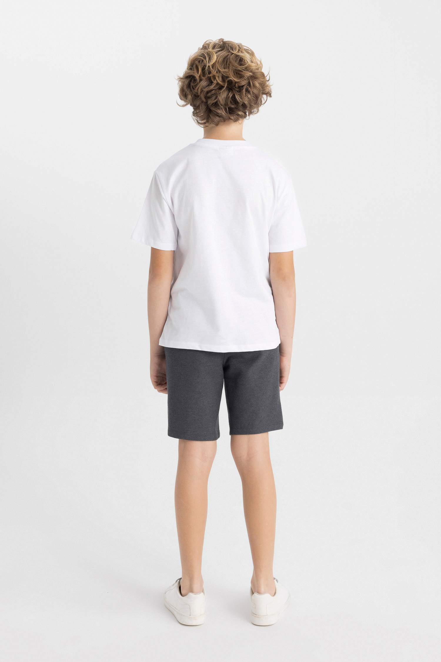 سيت ولادي شورت وتيشيرت - قطعتين