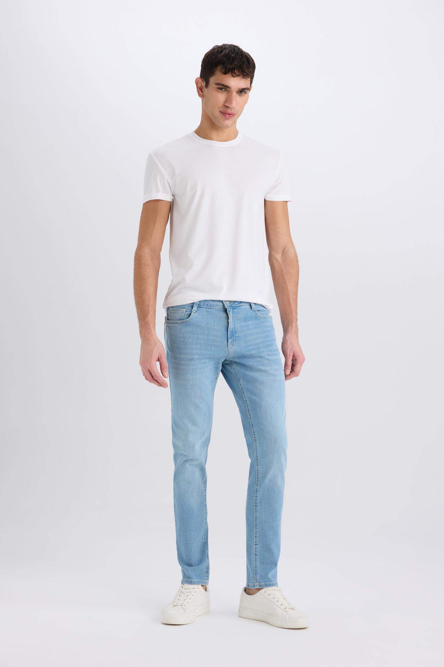 سروال جينز جينز كارلو سكيني فيت برجل ضيق