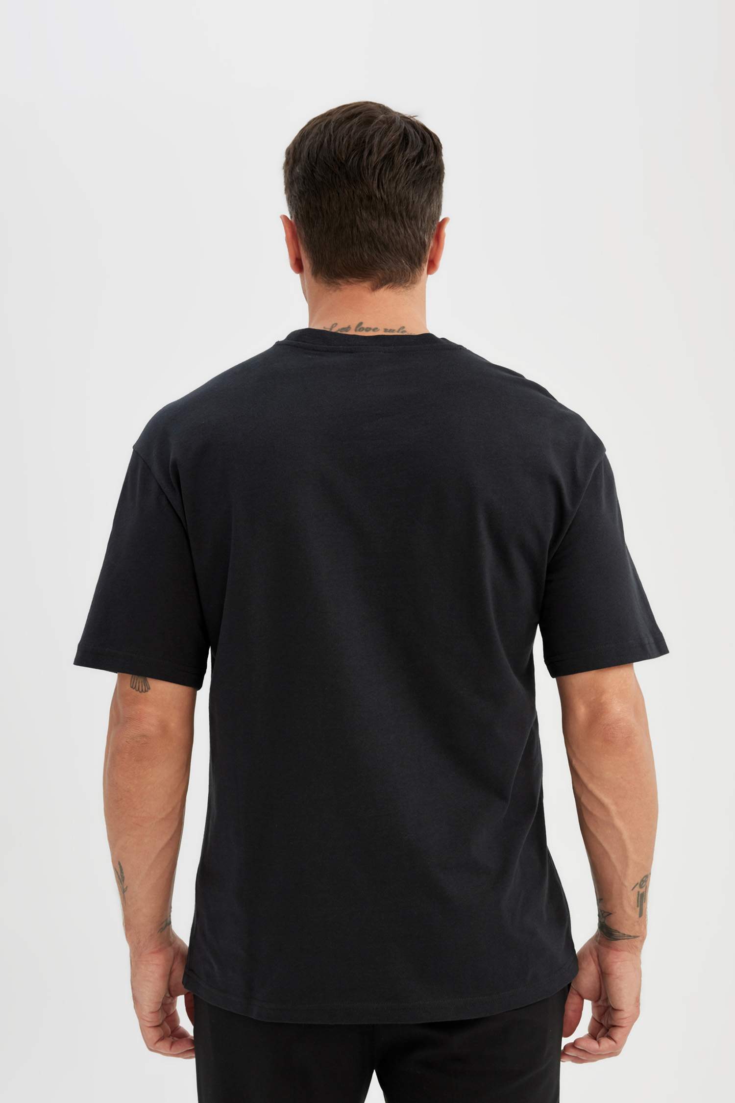 Relax Fit Bisiklet Yaka Baskılı Kısa Kollu Tişört