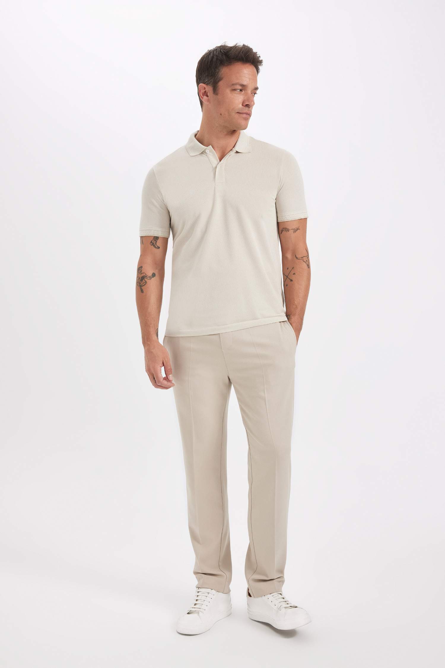 Slim Fit Dar Kesim Polo Yaka Kısa Kollu Pamuklu Tişört