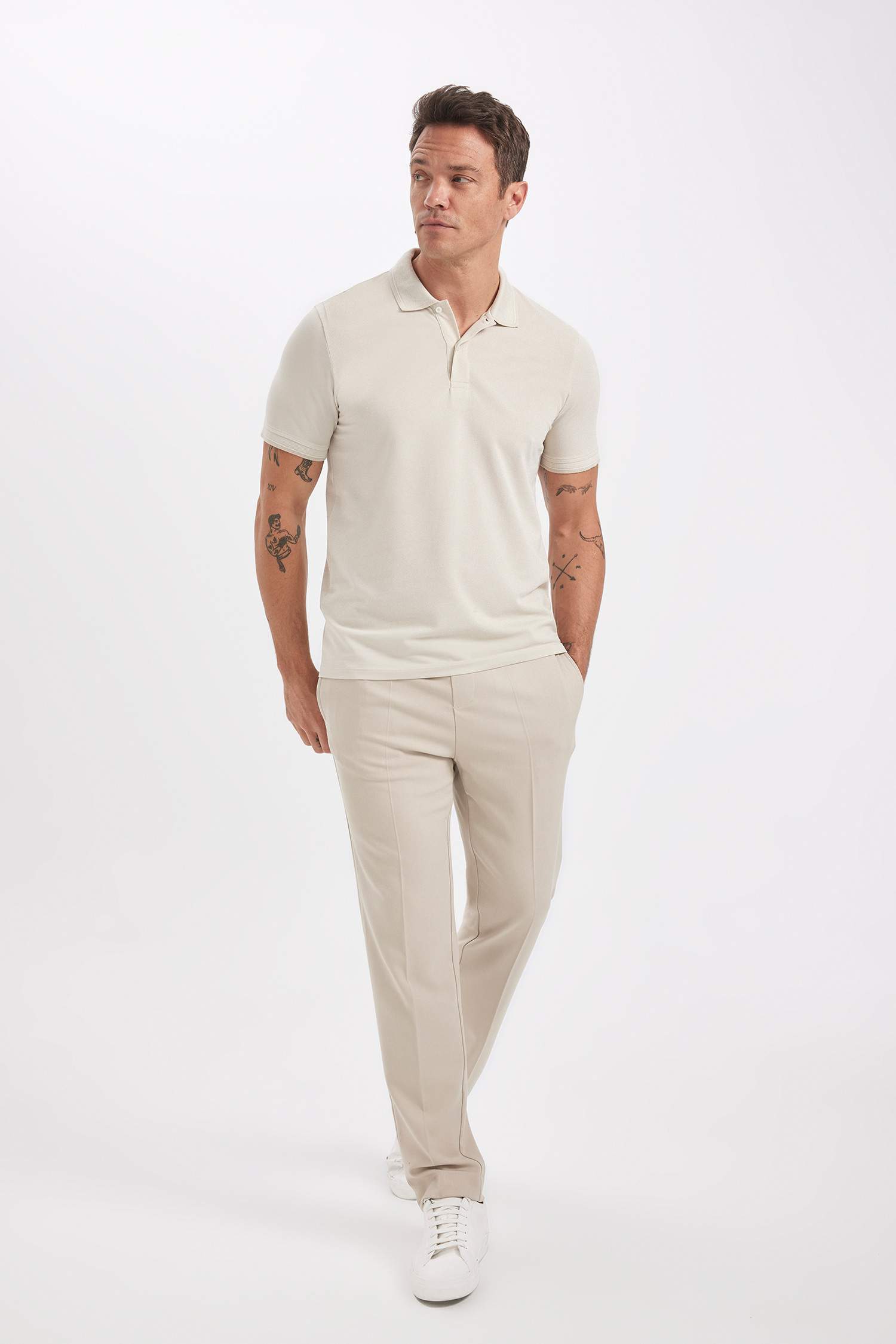 Slim Fit Dar Kesim Polo Yaka Kısa Kollu Pamuklu Tişört