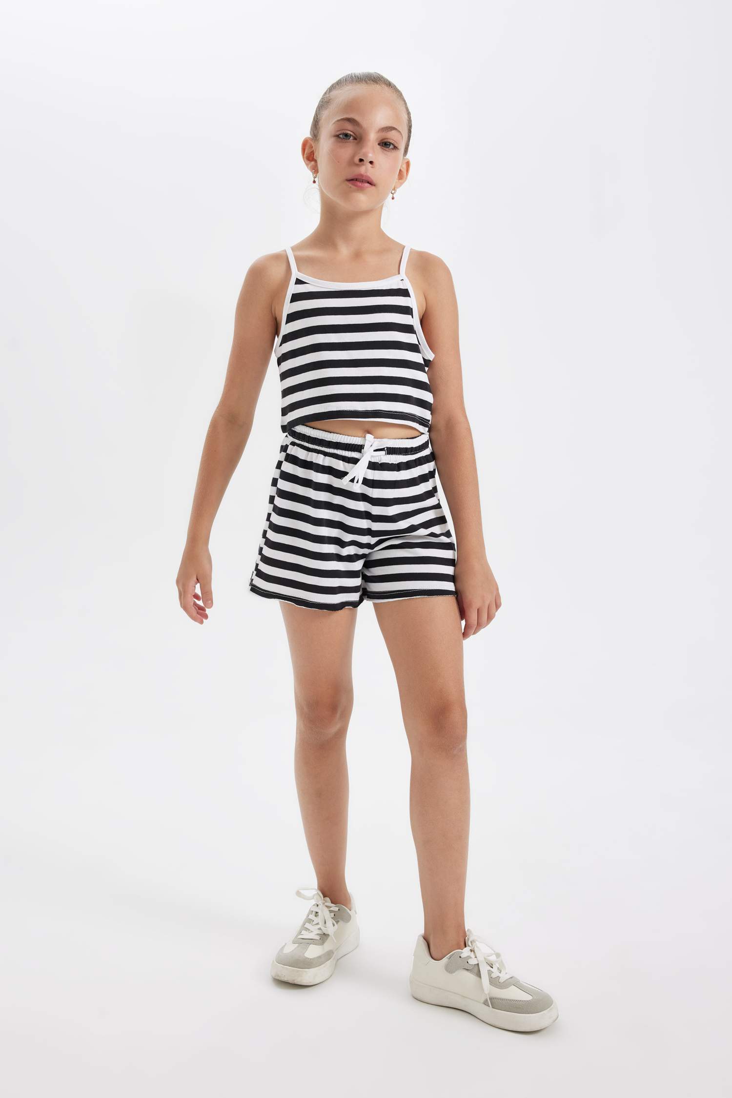 Kız Çocuk 2'li Takım Çizgili Askılı Atlet Beli Lastikli Şort