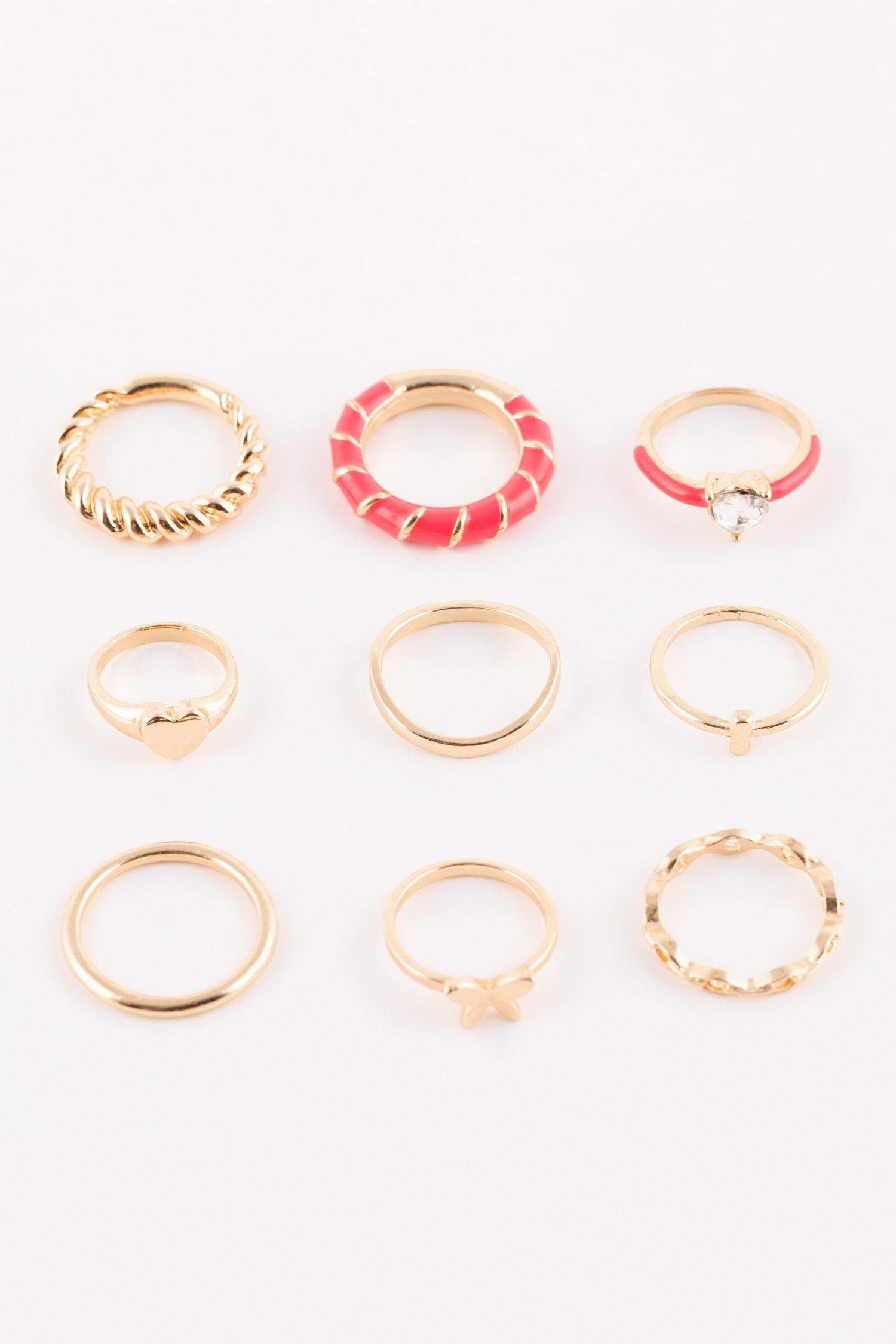 Woman 10 Piece Gold Rings