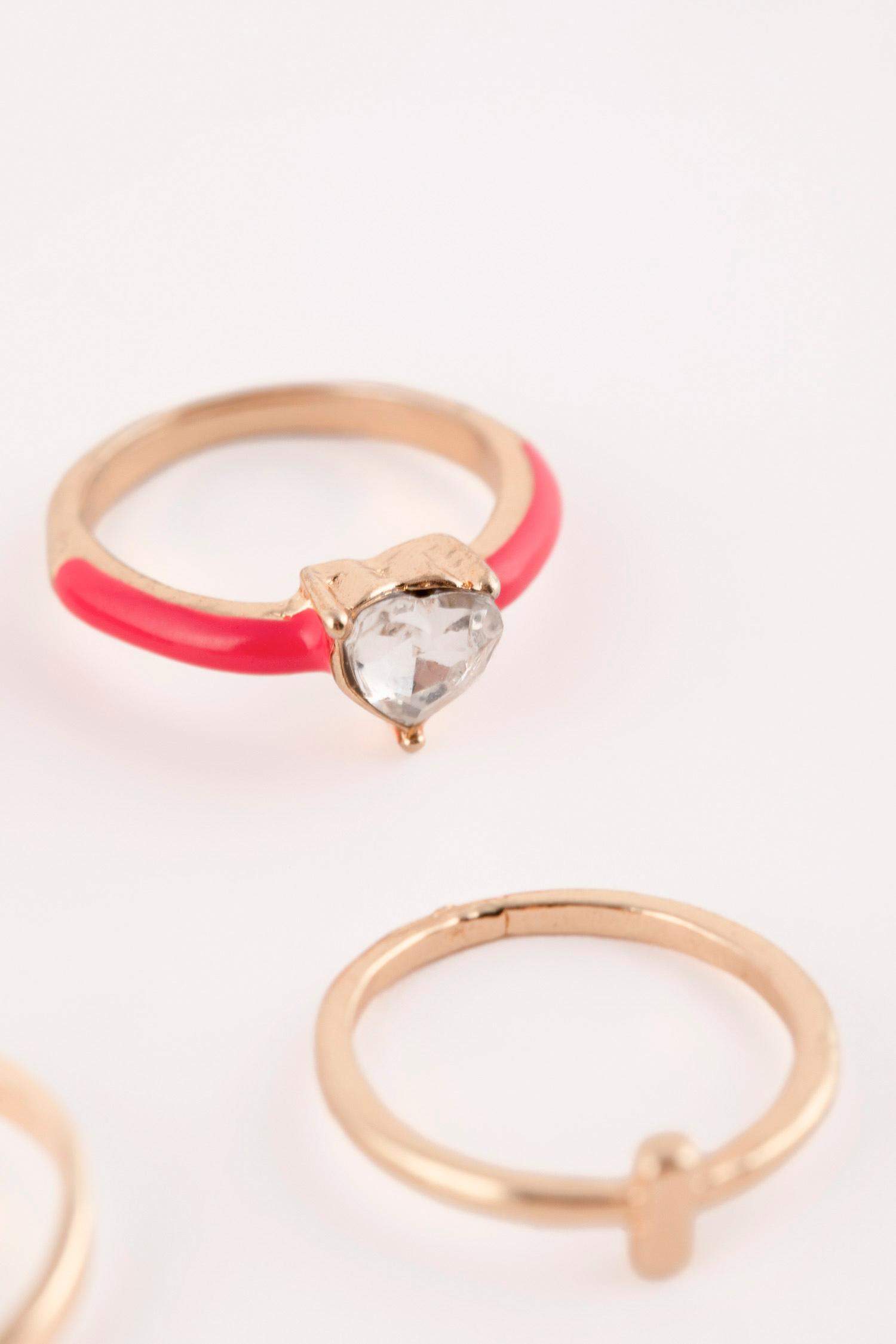 Woman 10 Piece Gold Rings