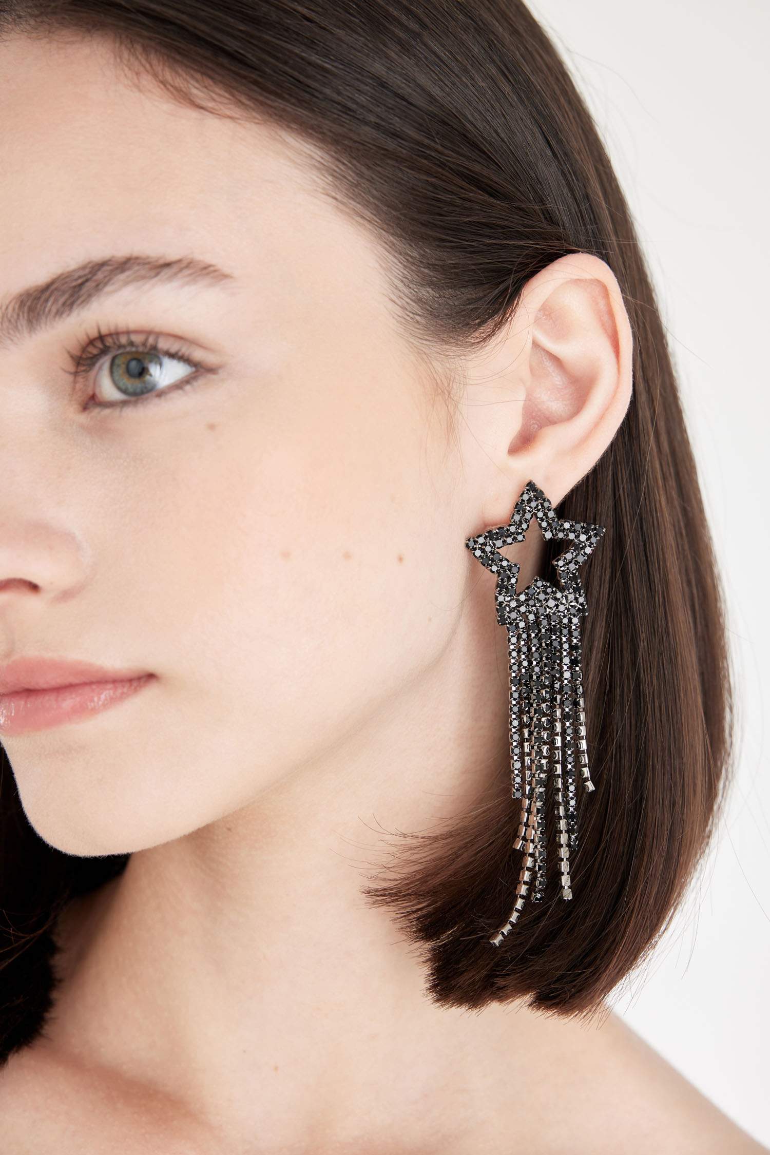Boucles d'oreilles étoiles noires pour femme