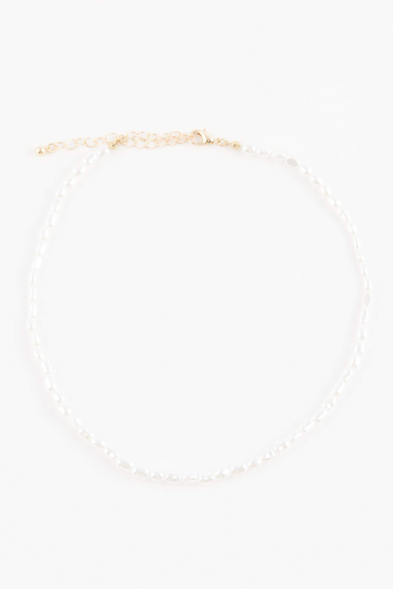 Woman 3 Piece Gold Necklace with Pearls and Seashells