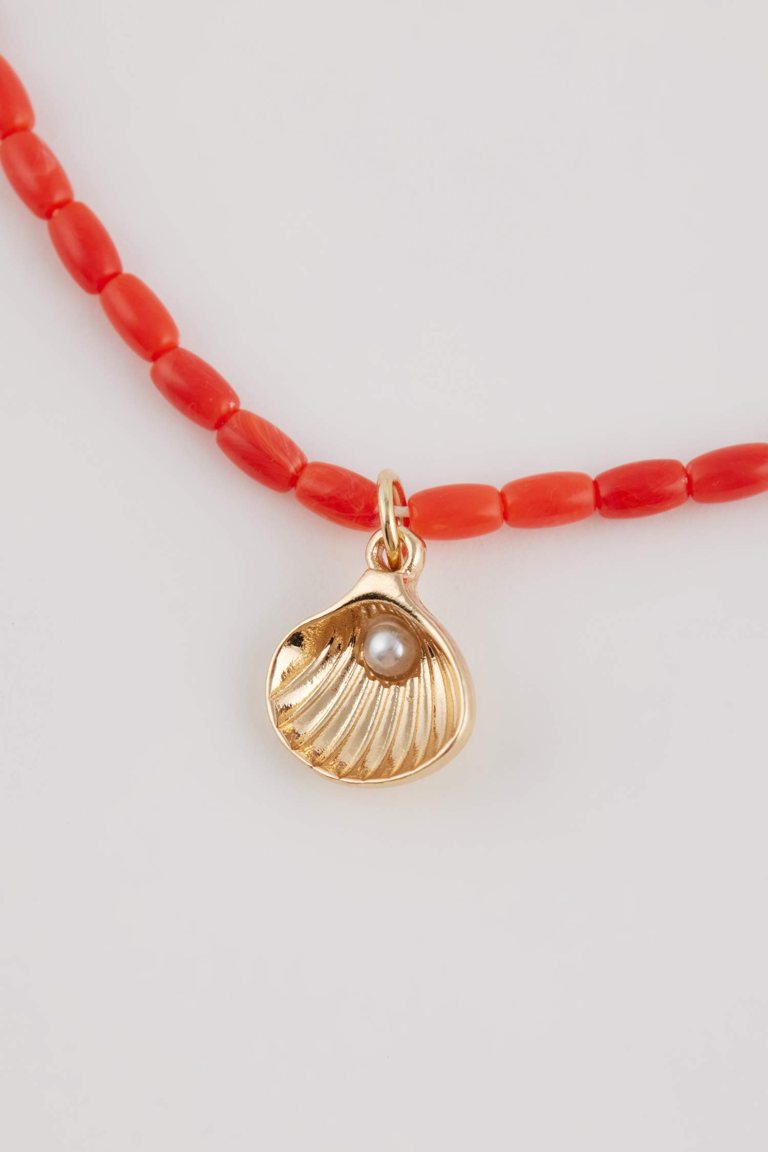 Woman 3 Piece Starfish and Pearl Gold Necklace