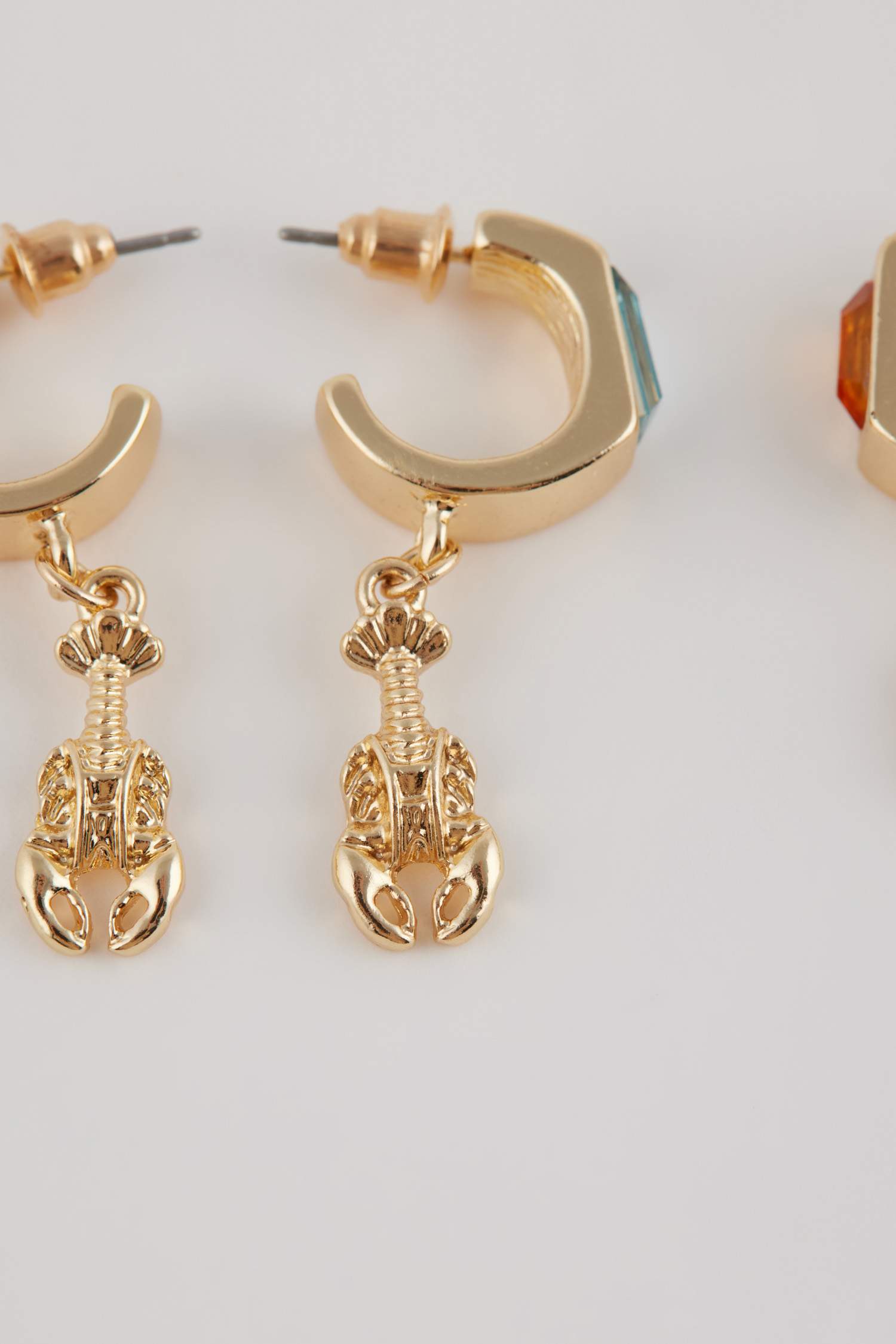 Woman 3 Piece Gold Earrings