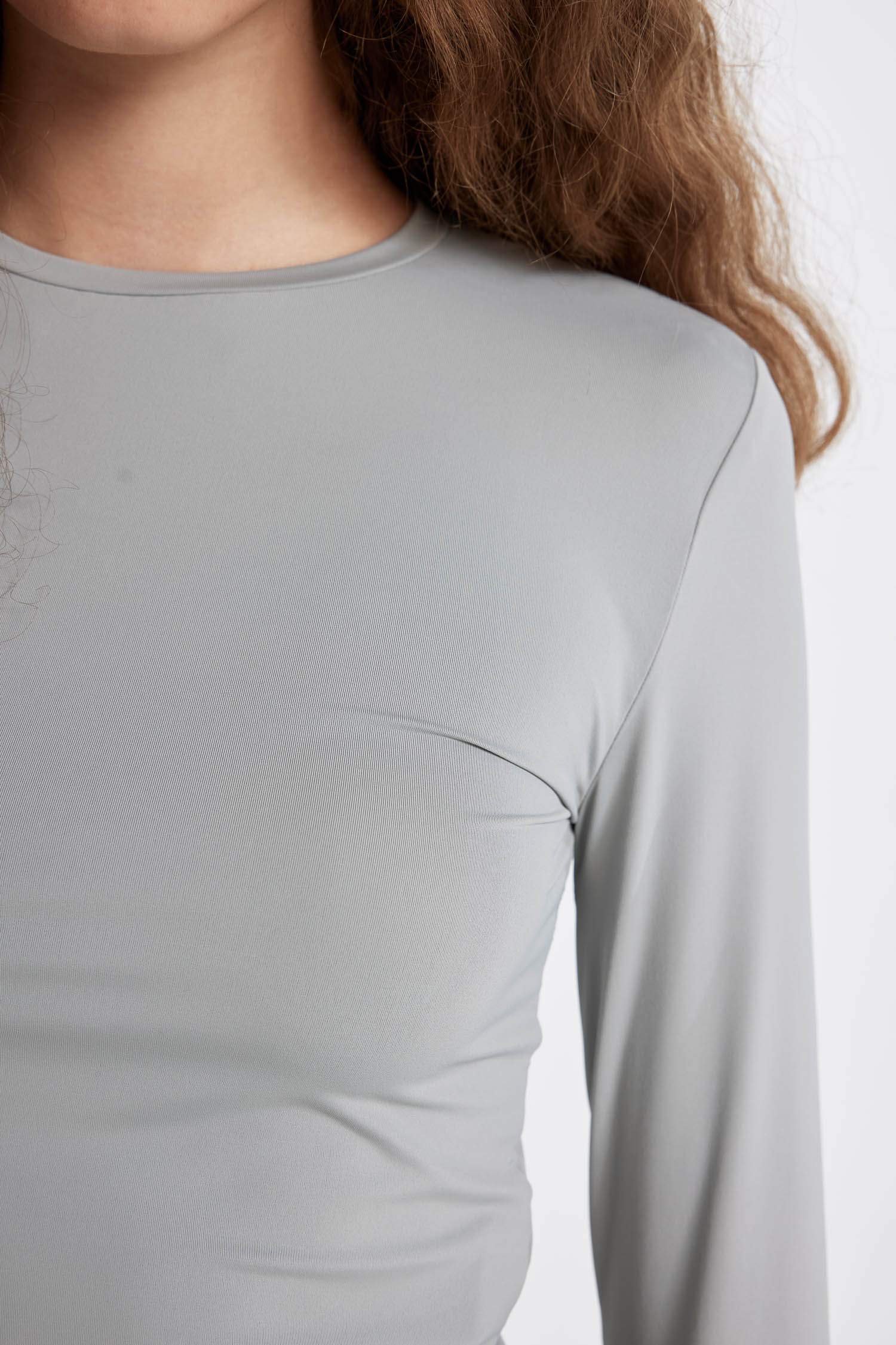 Fitted Vücuda Oturan Bisiklet Yaka Basic Düz Uzun Kollu Tişört