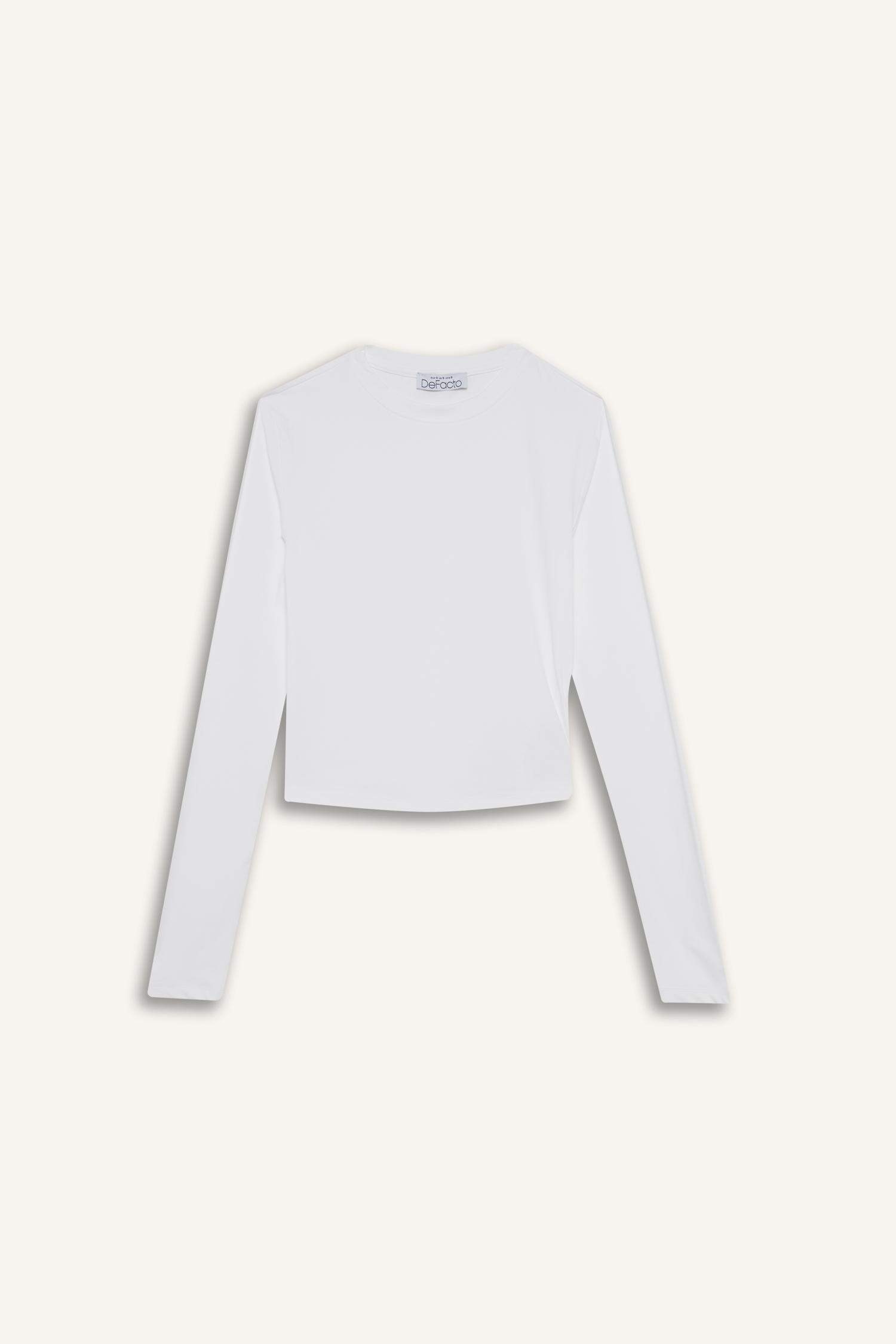 تيشيرت ردن طويل مخصر بياخة مستديرة