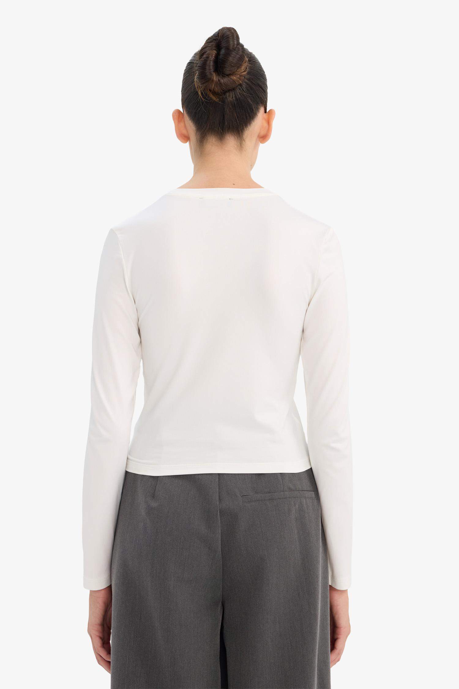 Лонгслив Fitted с круглым вырезом