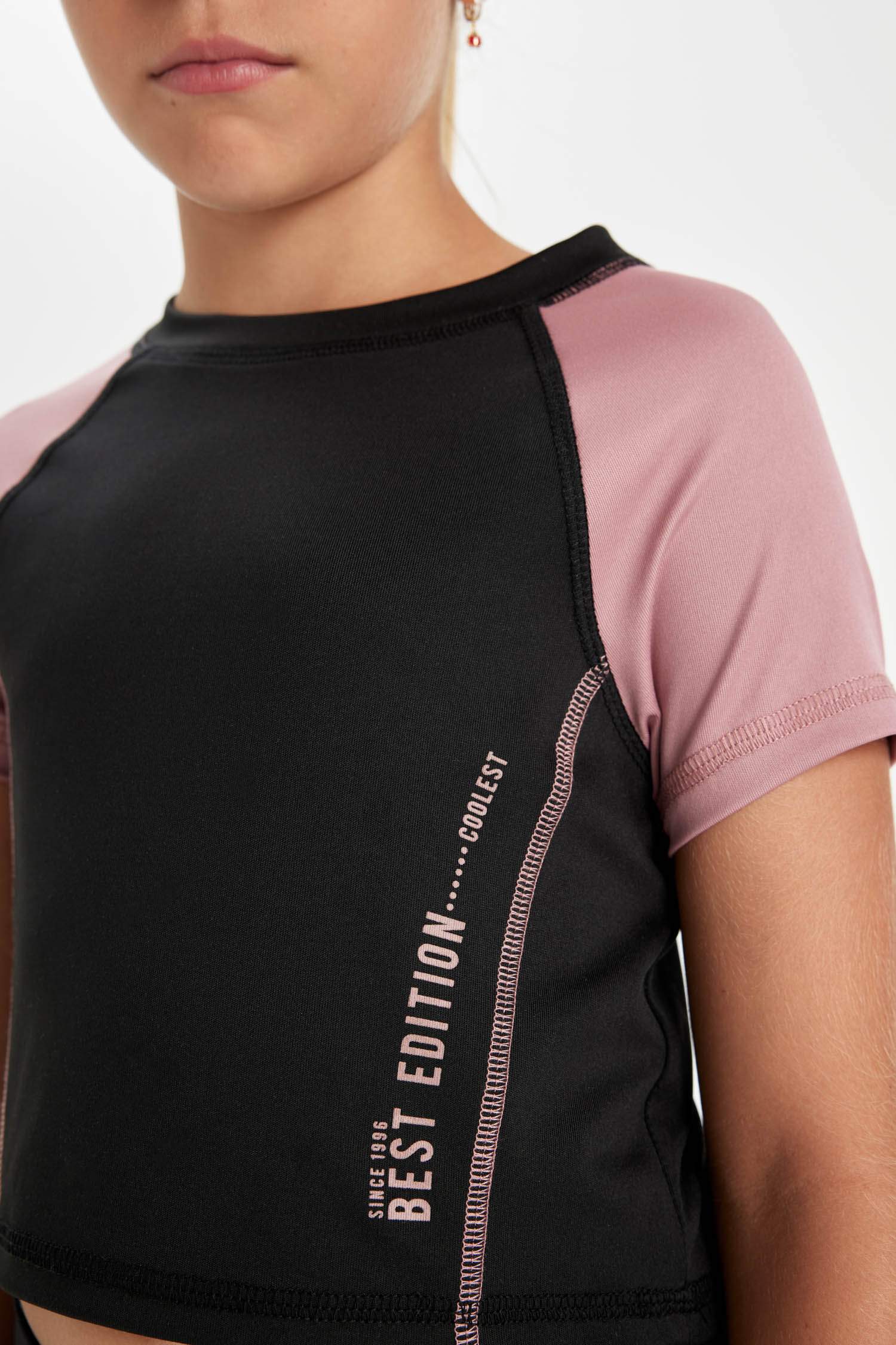 Girl Slim Fit Printed Short Sleeve T-Shirt