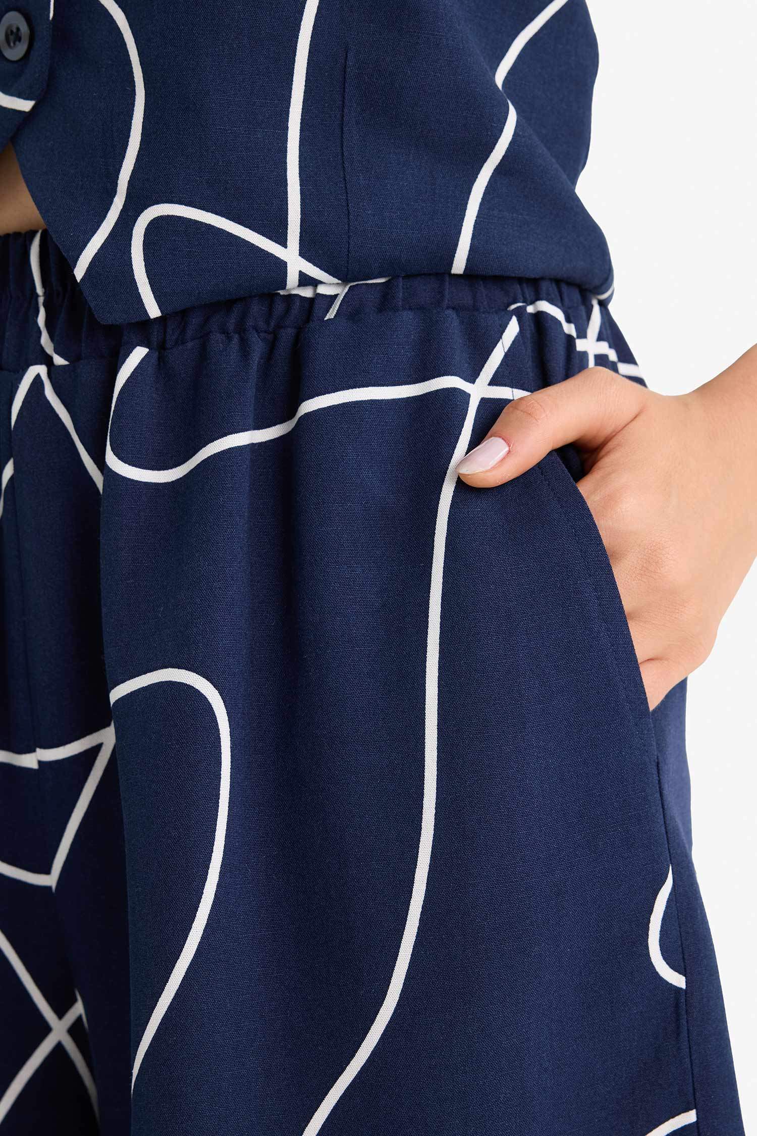 Шорты с нормальной посадкой из льняной смеси с цветочным узором