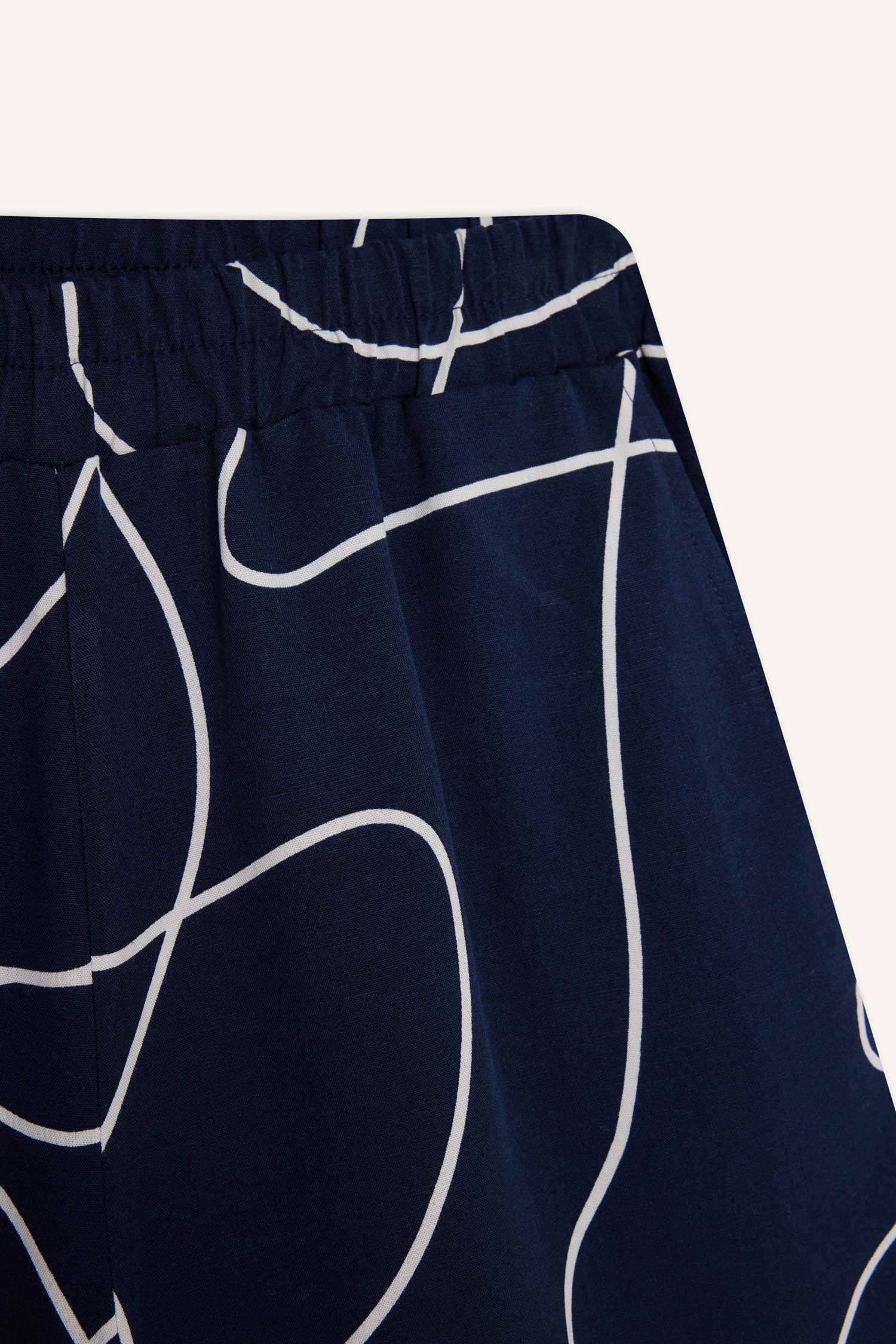 Шорты с нормальной посадкой из льняной смеси с цветочным узором