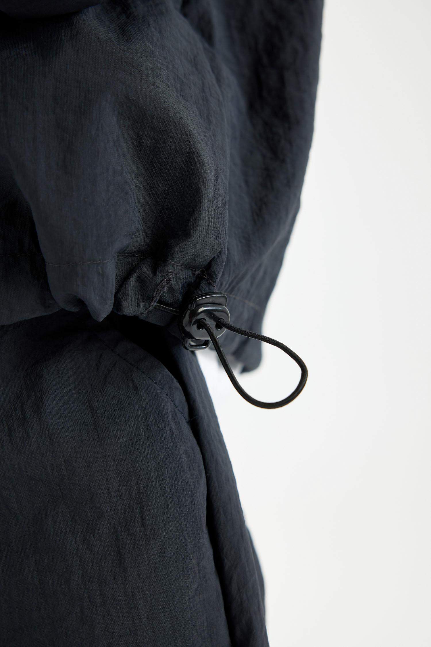 Erkek Çocuk Oversize Geniş Kalıp Fermuarlı Yaka Paraşüt Uzun Kollu Gömlek