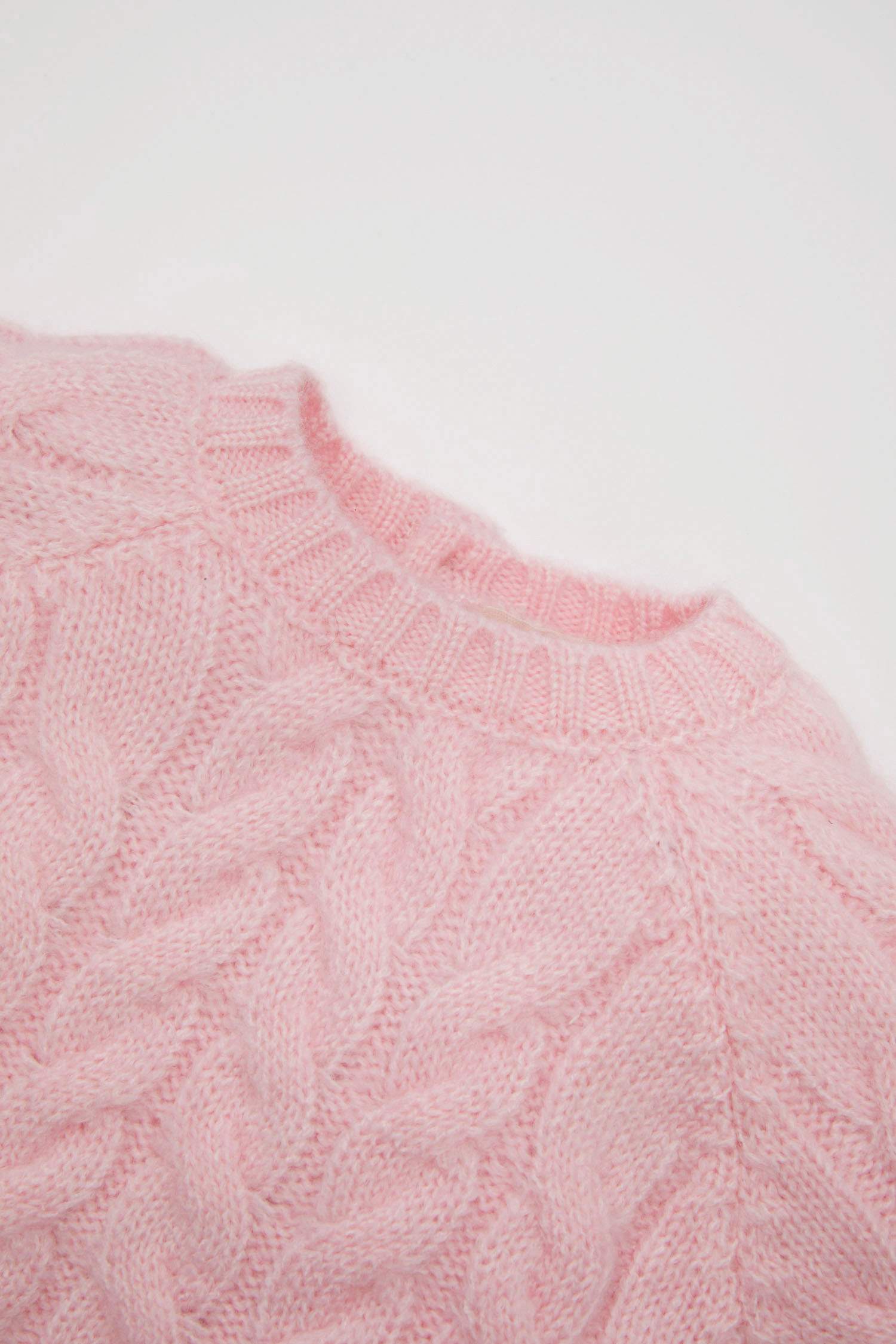 Kız Bebek Açık Pembe Bisiklet Yaka Örgü Desenli Triko Kazak