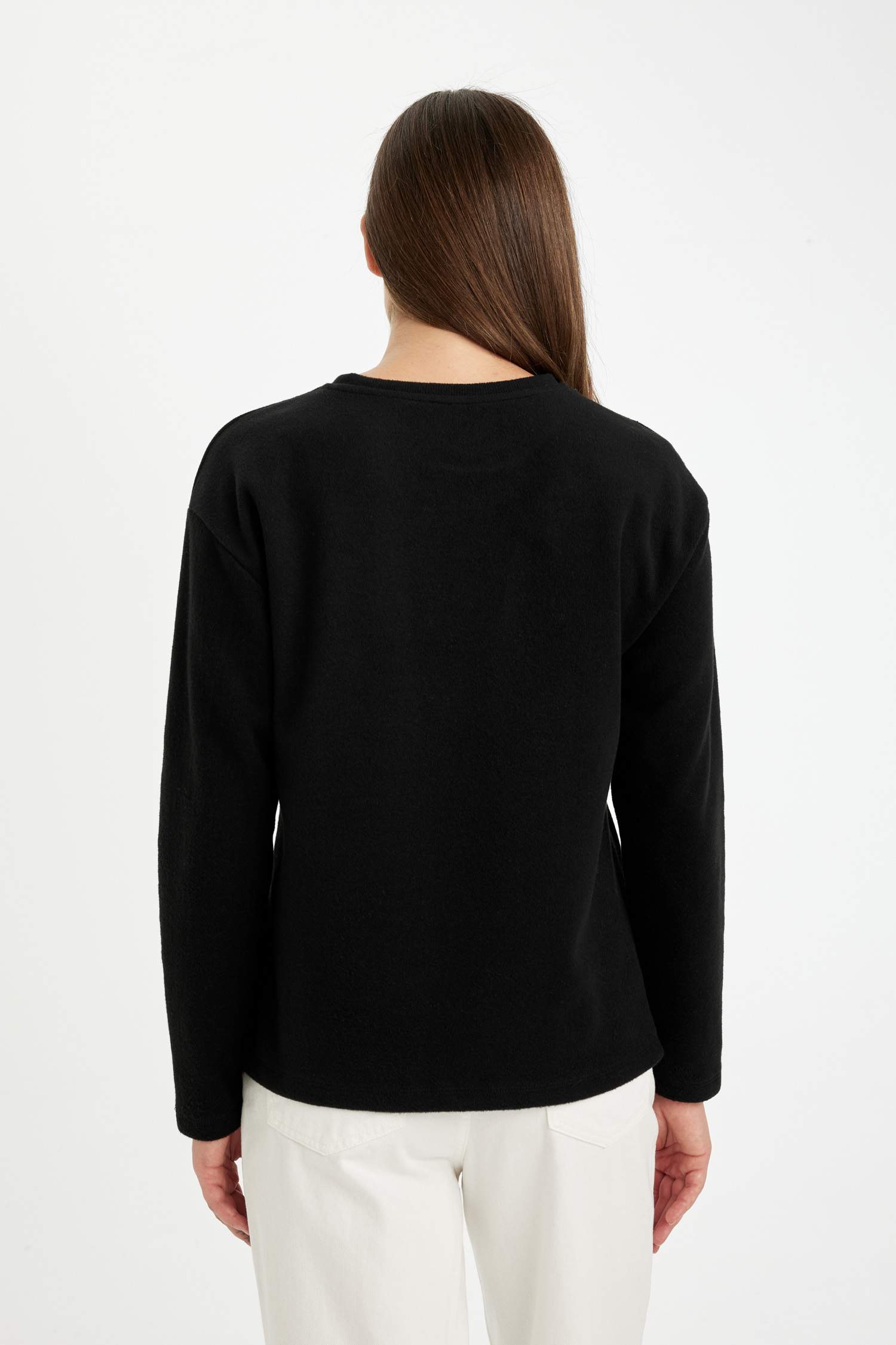 Regular Fit Bisiklet Yaka Selanik Kumaş Basic Düz Uzun Kollu Tişört